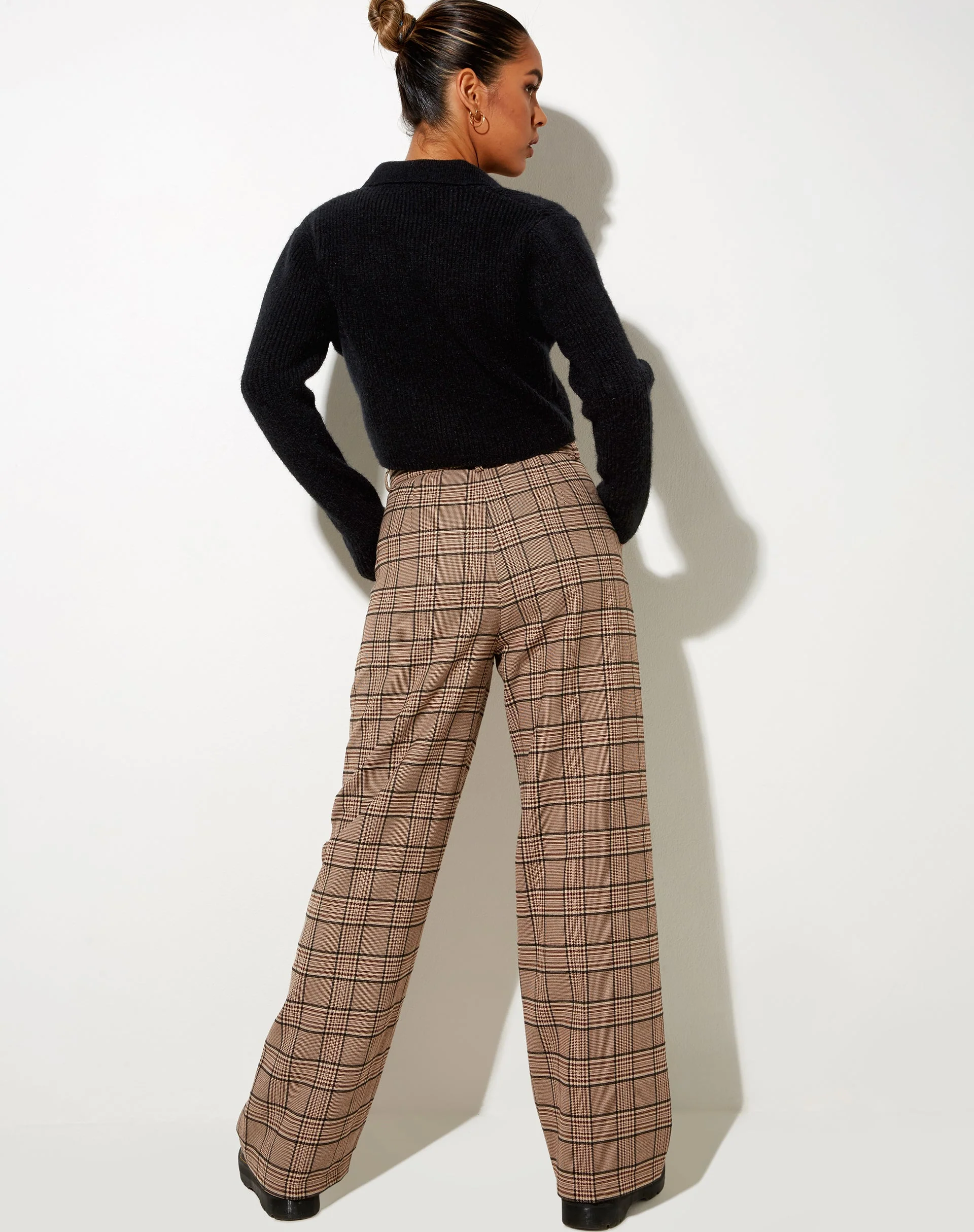 Abba-Hose in Karo Braun - Image 2