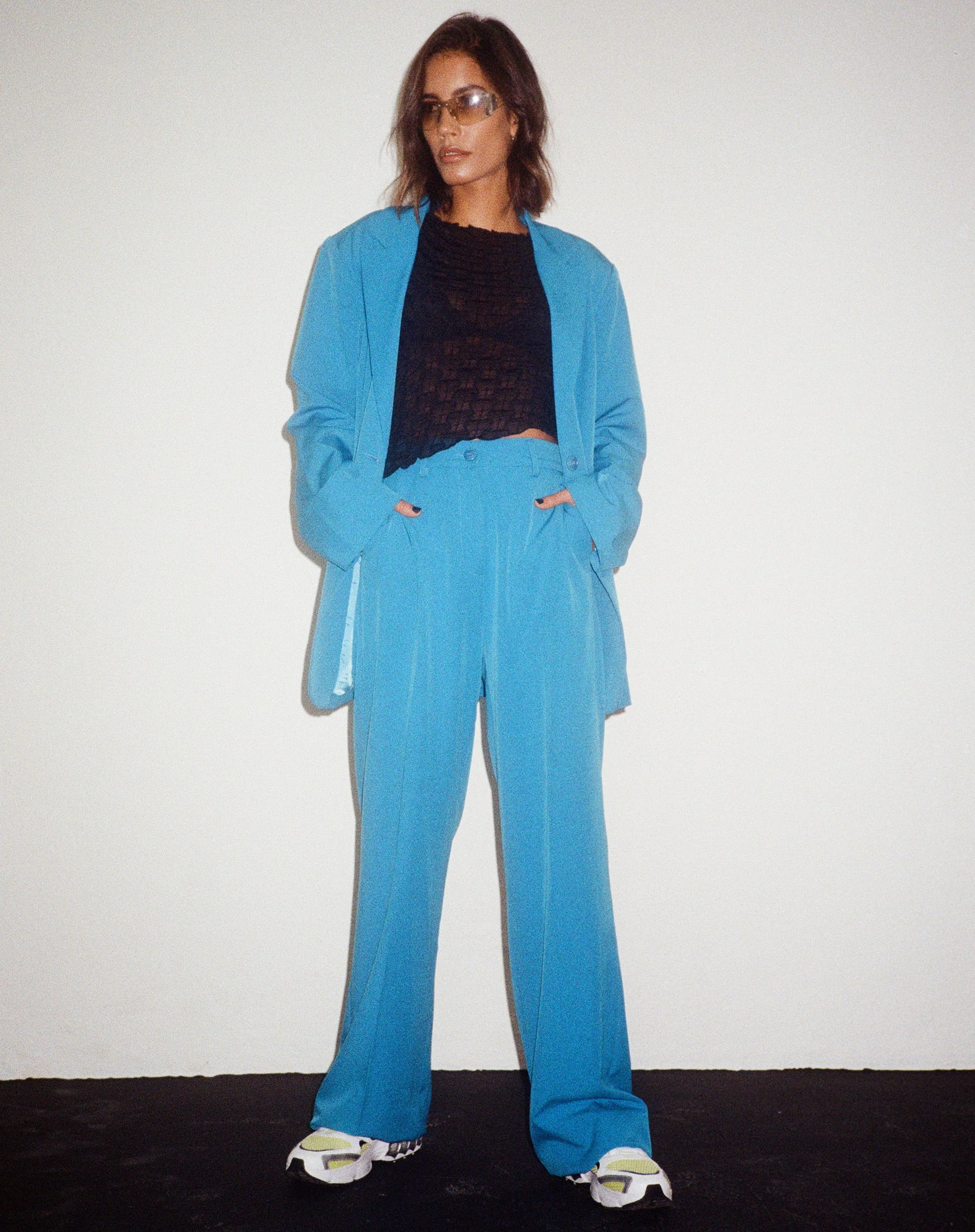 Abba-Hose in Tailoring Blau