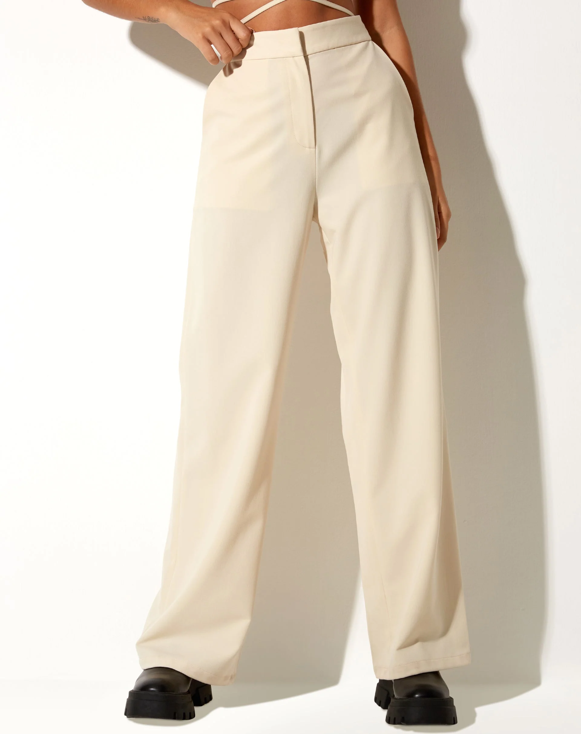Abner Hose mit weitem Bein in Tailoring Cream - Image 3