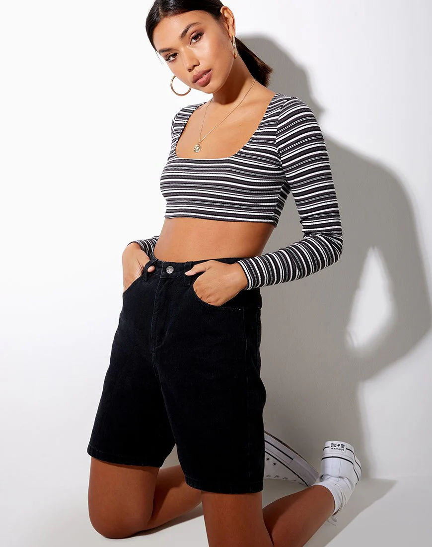 Adea Crop Top in Schwarzgrau und Weiß