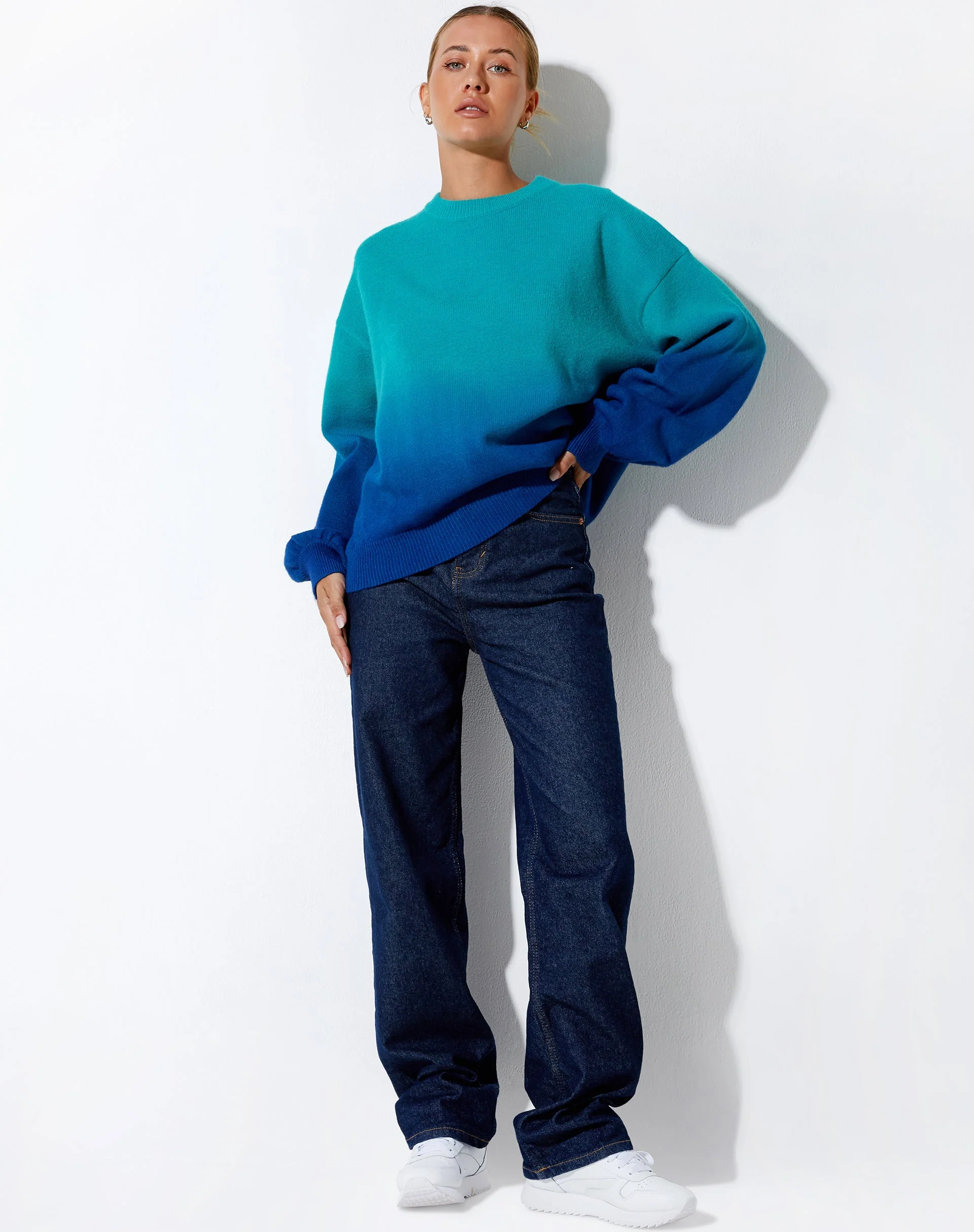 Akari-Pullover in Blau mit Farbverlauf - Image 5