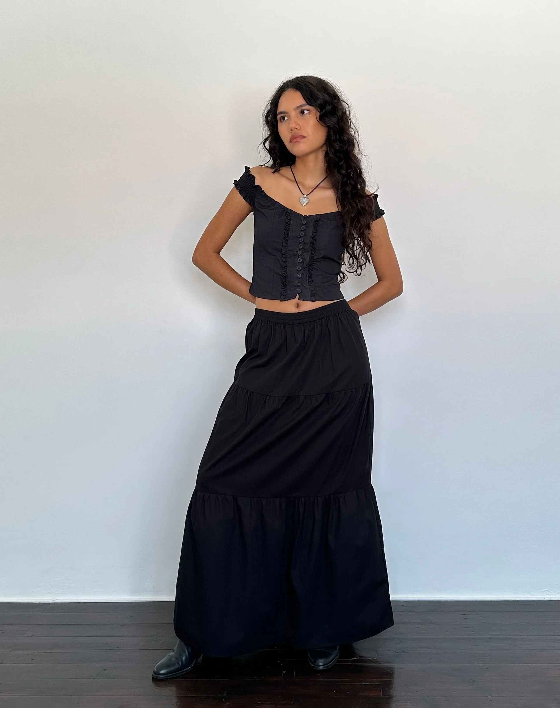 Alderidge Bardot Korsett-Top in Schwarz - Image 2