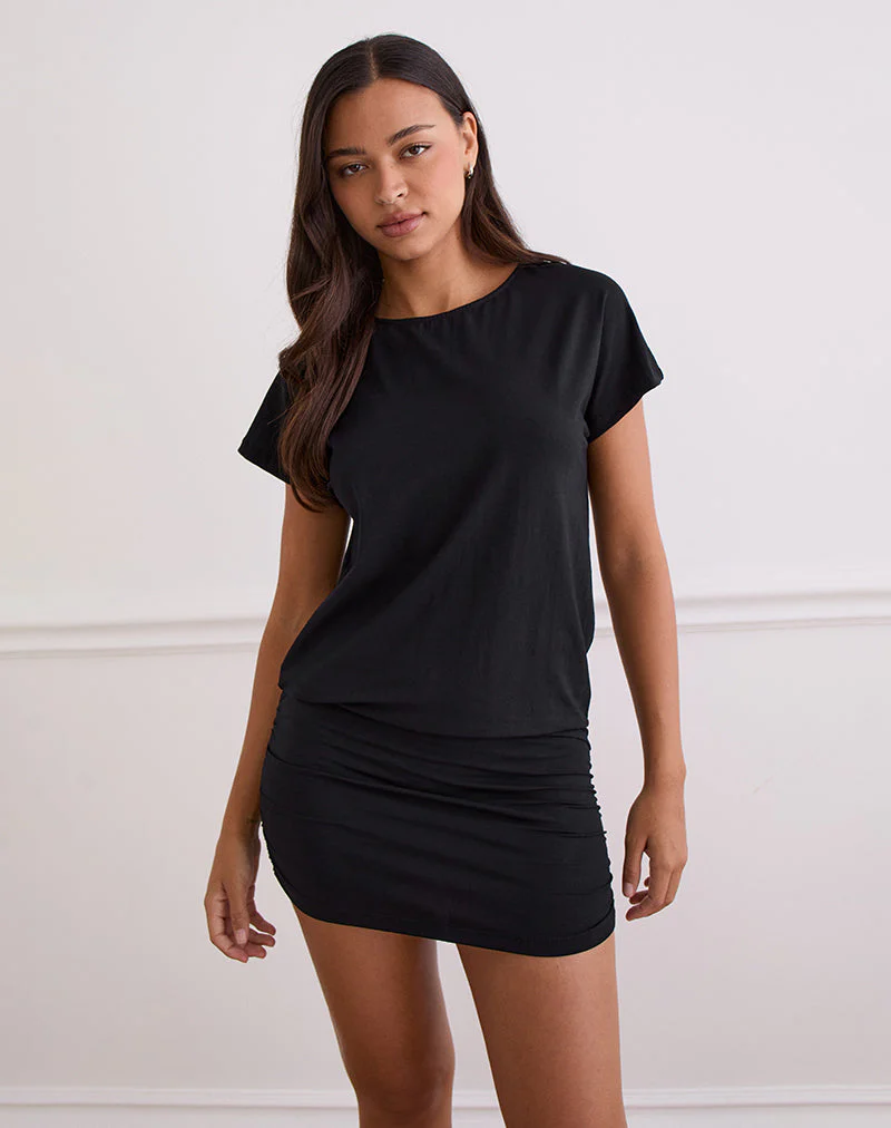 Amelina Rückenfreies Minikleid in Schwarz - Image 4