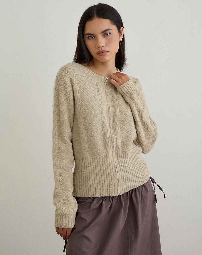 Anitra Strickjacke aus Kabelstrick Beige