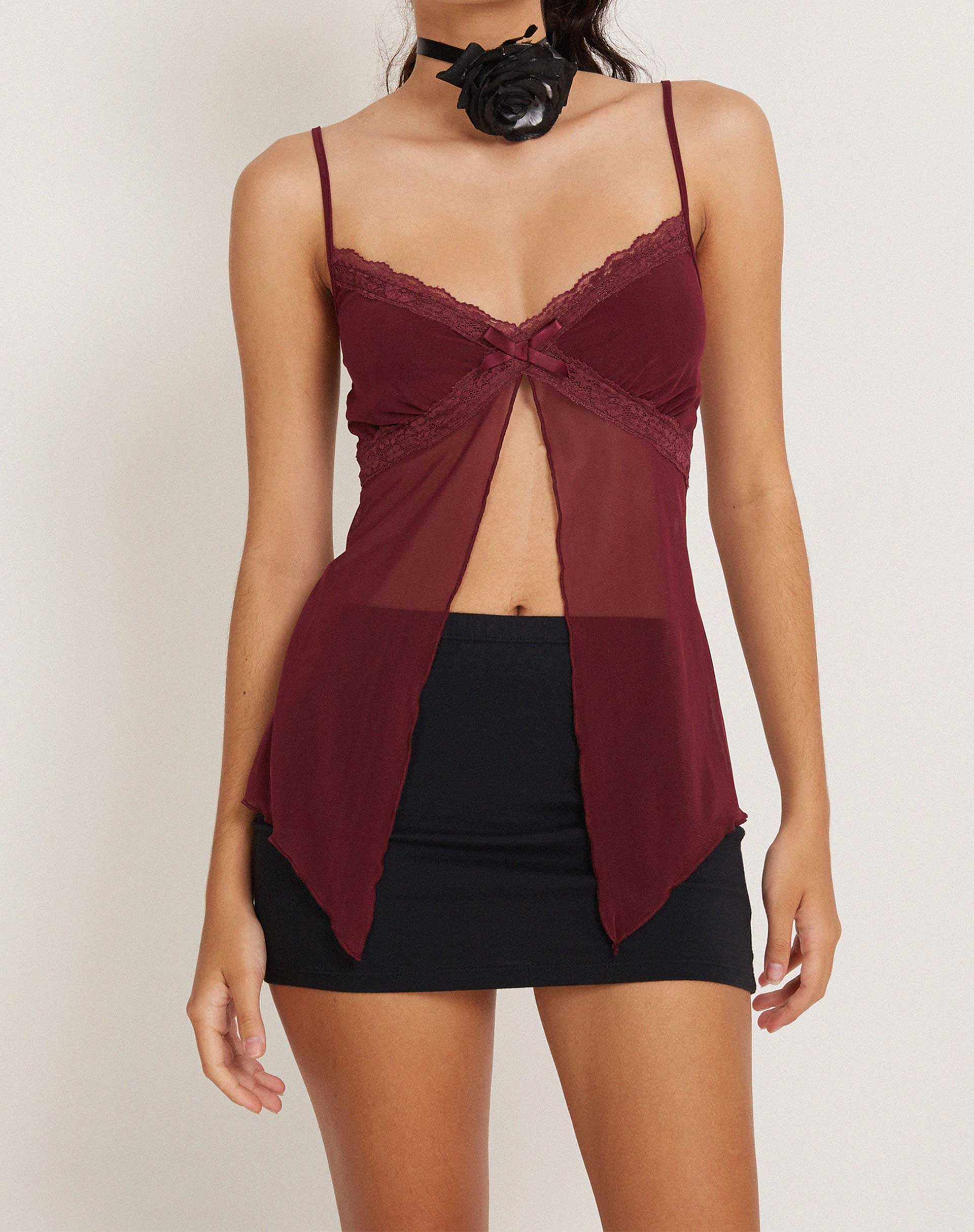 Ariela Butterfly Top in Burgund