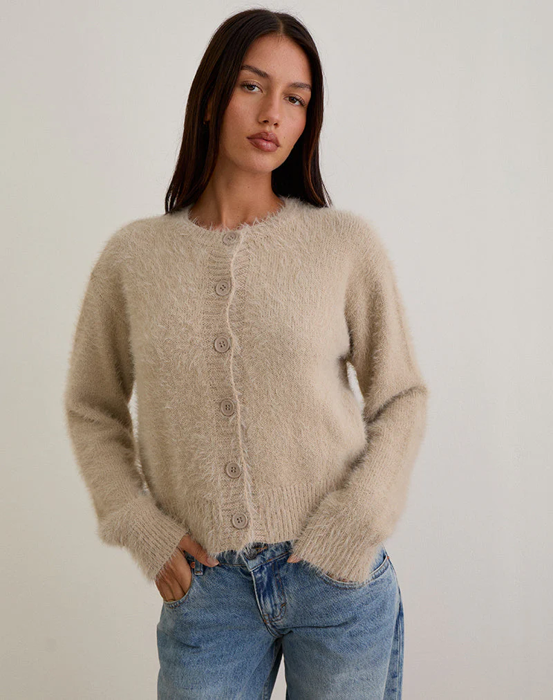 Audrina Strickjacke aus flauschigem Strick Beige