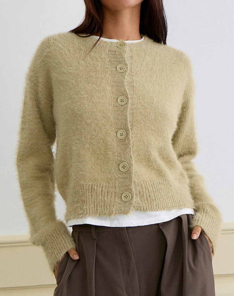 Audrina Strickjacke aus flauschigem Strick in Salbei - Image 2