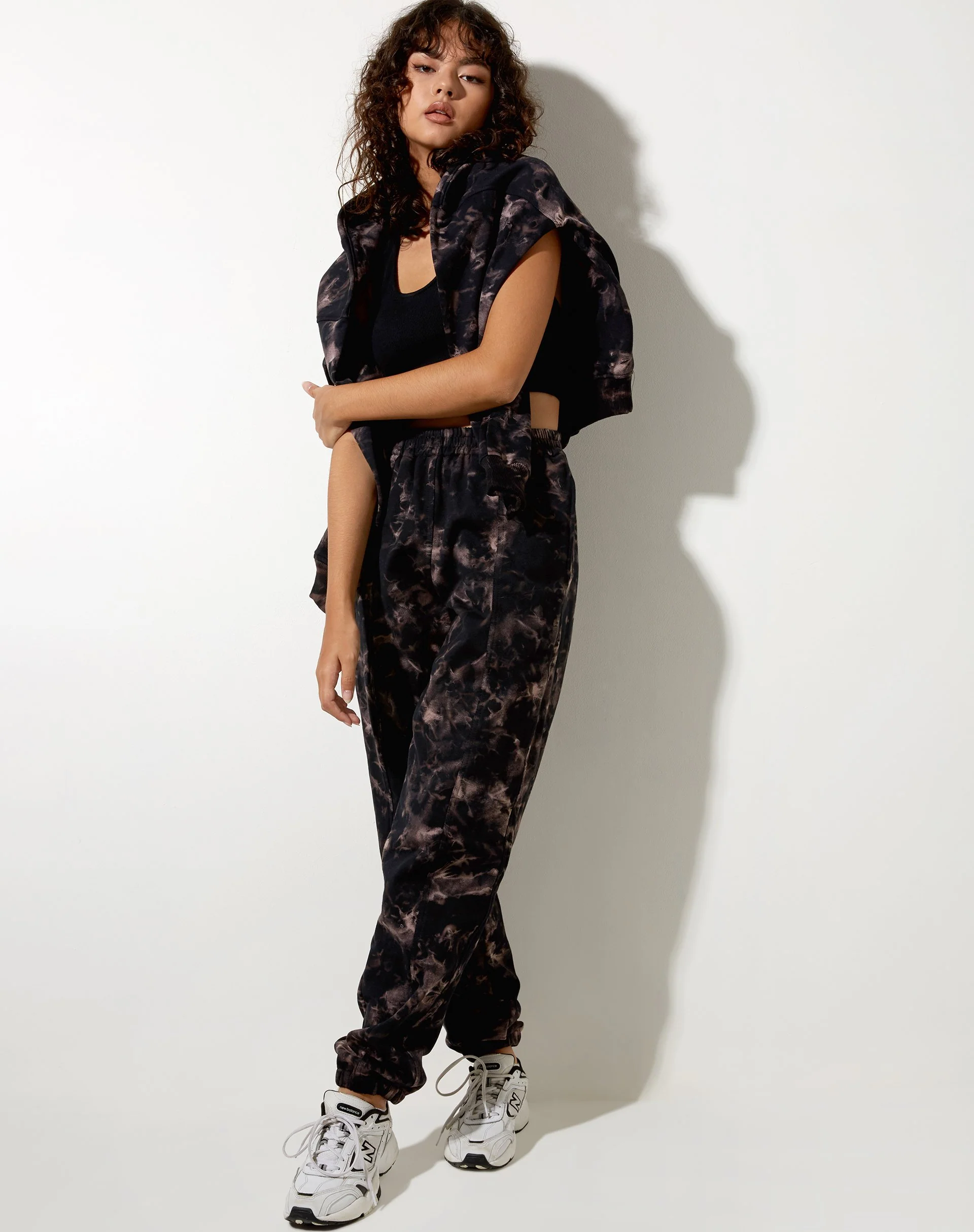 Bamal Jogger in Oil Smoke - Image 5