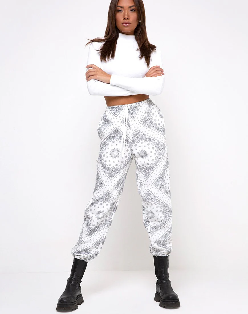Basta Jogger in Bandana Ecru Platzierung - Image 2
