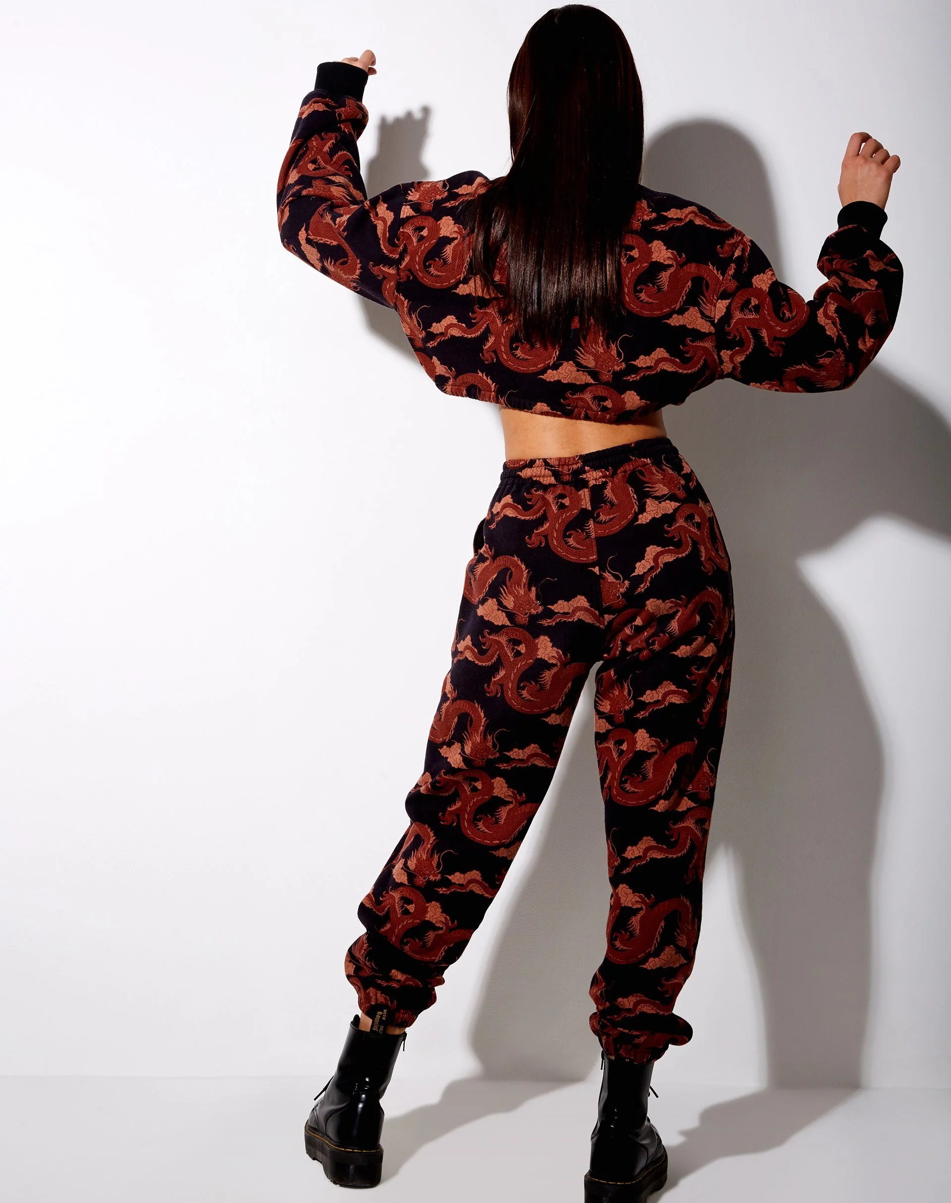 Basta Jogger in Orange mit Drachenmuster - Image 5