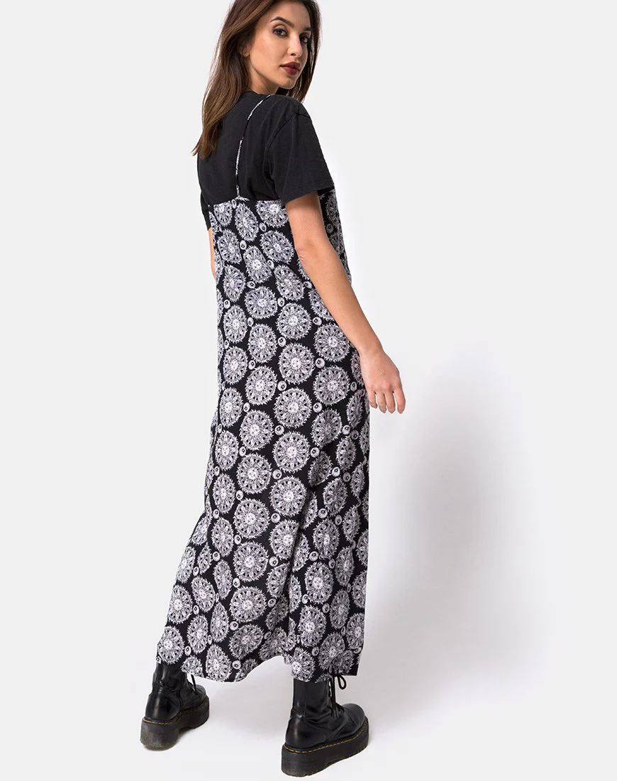 Batis Maxikleid in Sonnenuhr Schwarz - Image 2