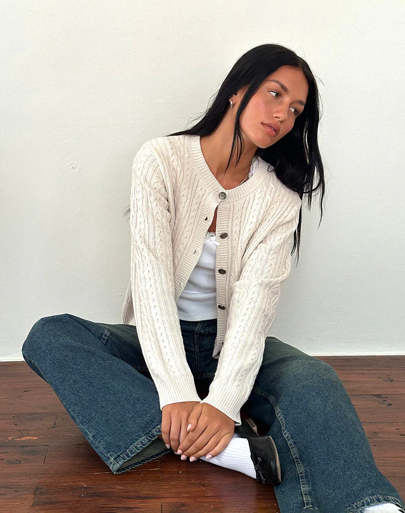 Bavana Strickjacke in Elfenbein - Image 4