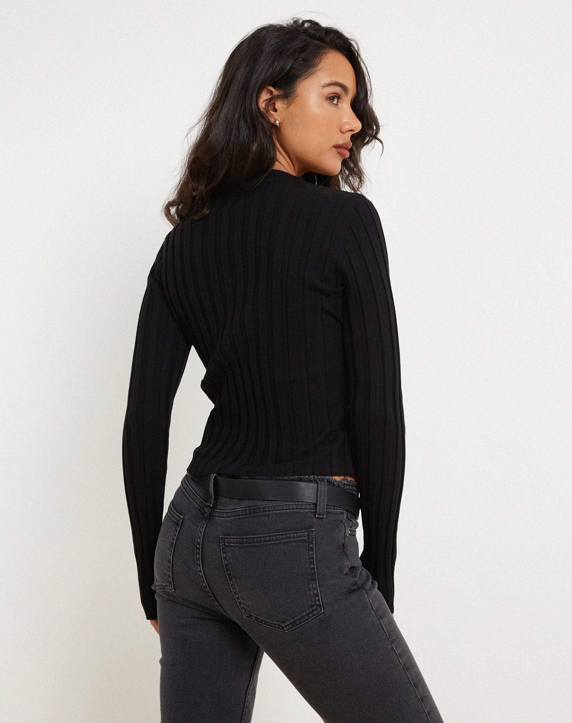 Belen Langärmeliges Top in Schwarz - Image 3