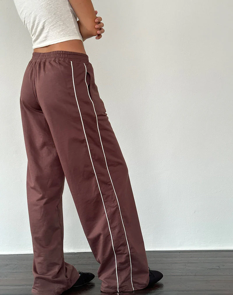 Benton Wide Leg Jogger in Mahagoni mit elfenbeinfarbenem Paspel und M-Stickerei - Image 3
