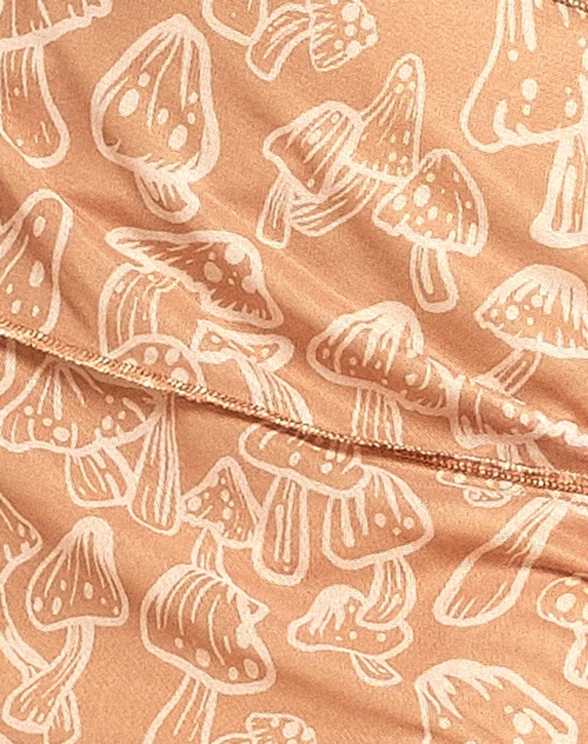 Besky Minikleid in Tan Mushroom - Image 7