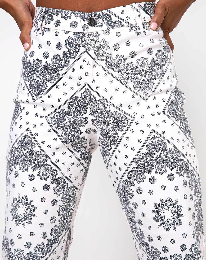 Beth-Hose in Bandana Ecru Platzierung - Image 6
