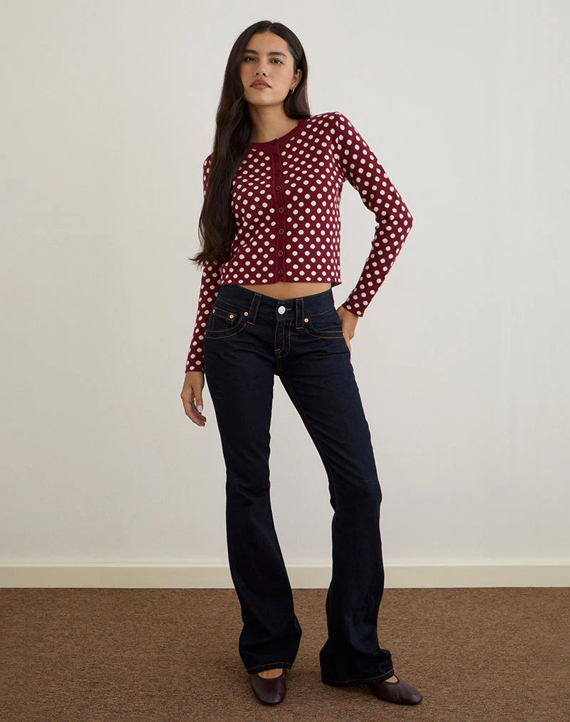 Bhavina Strickjacke in Burgunderrot mit cremefarbenem Polka-Print - Image 4