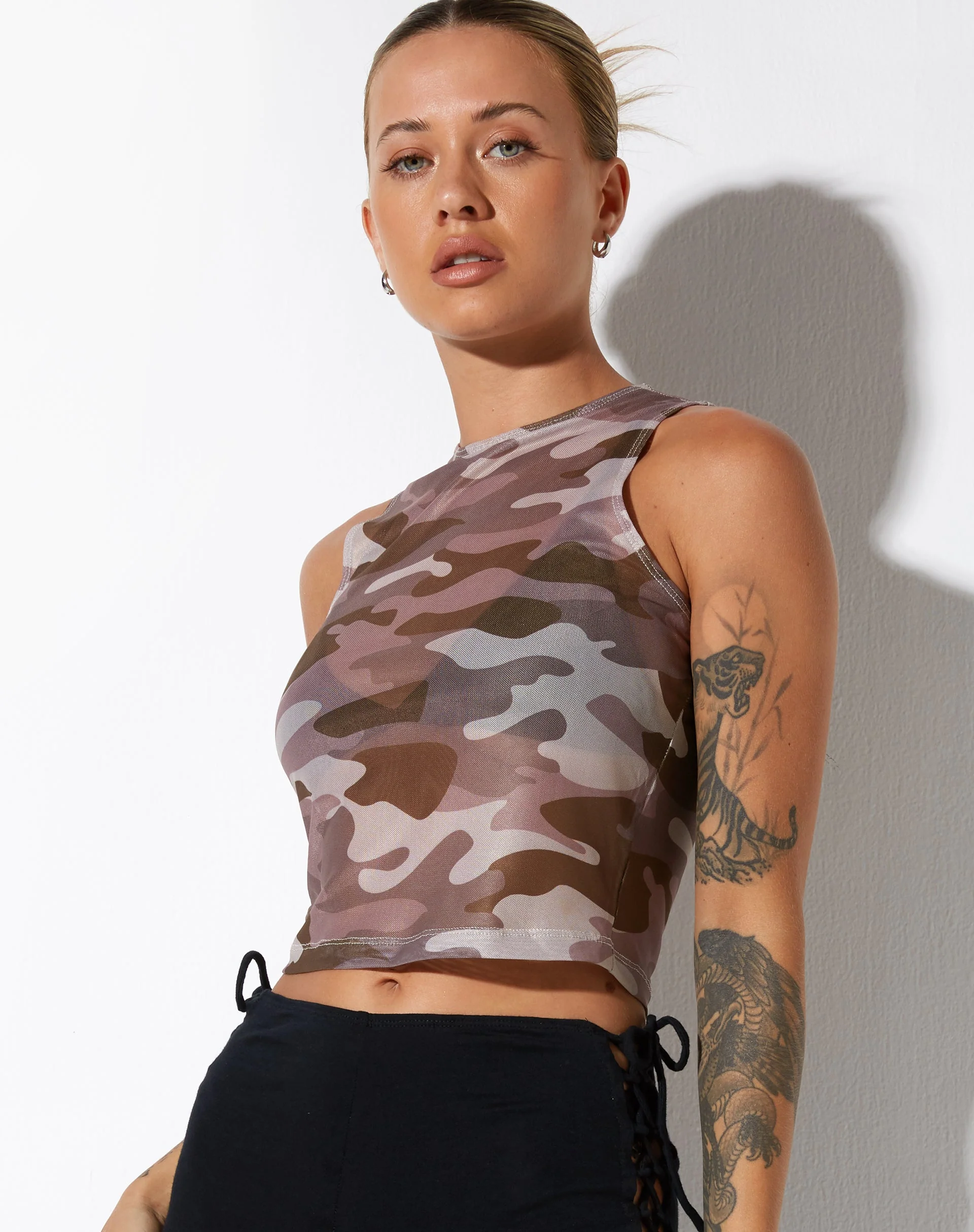 Bika Weste Top in Camo - Image 2