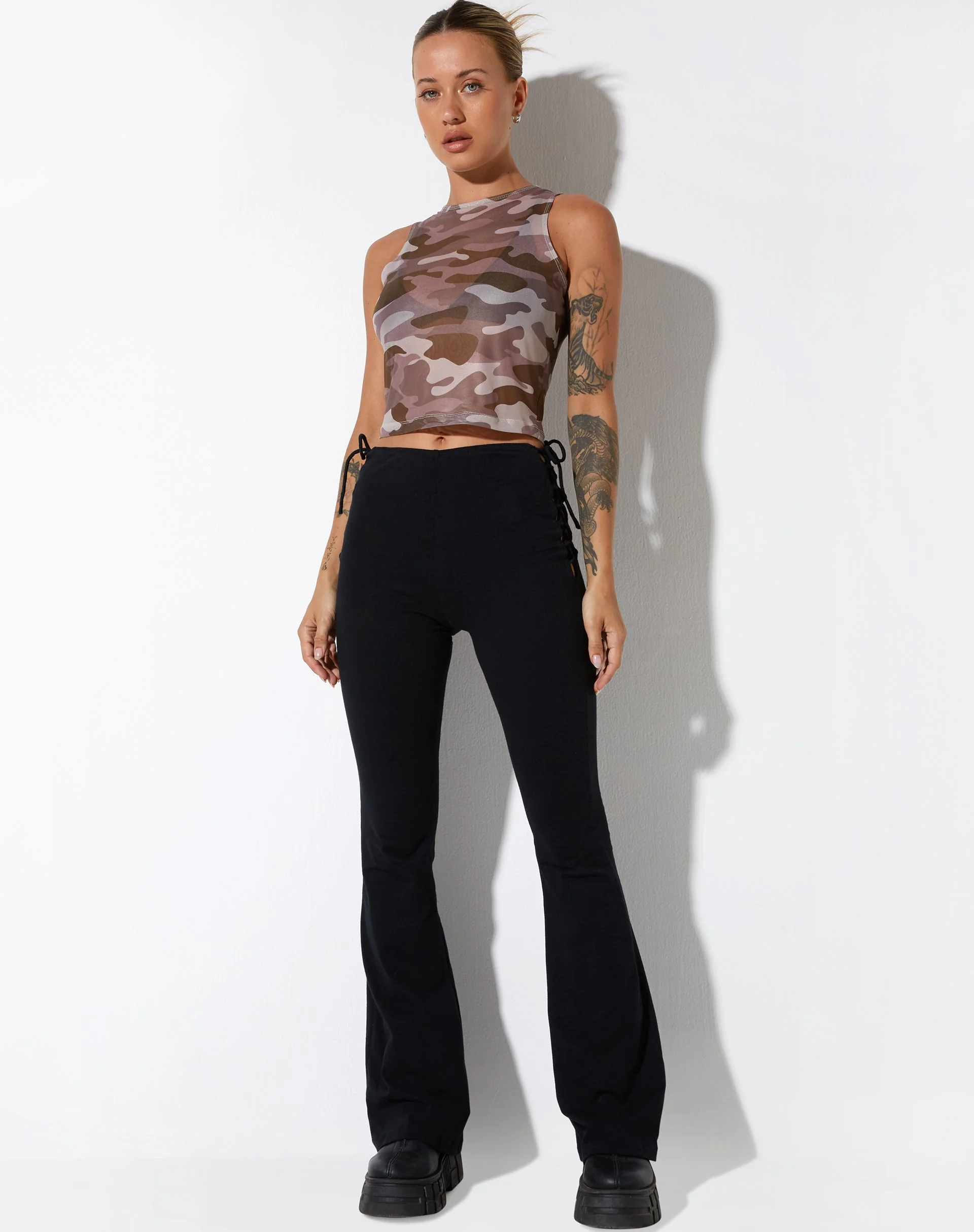 Bika Weste Top in Camo - Image 4