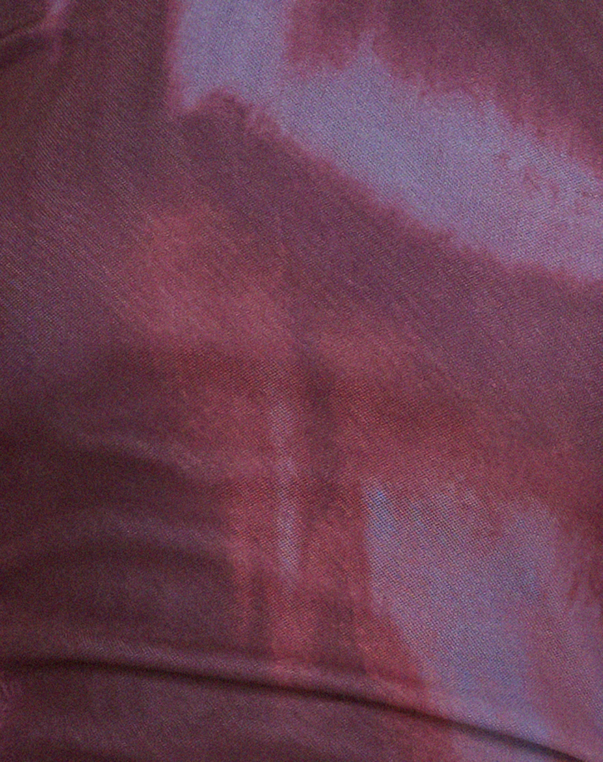 Bowie Langarm-Mesh-Top in Wein Aquarell - Image 6
