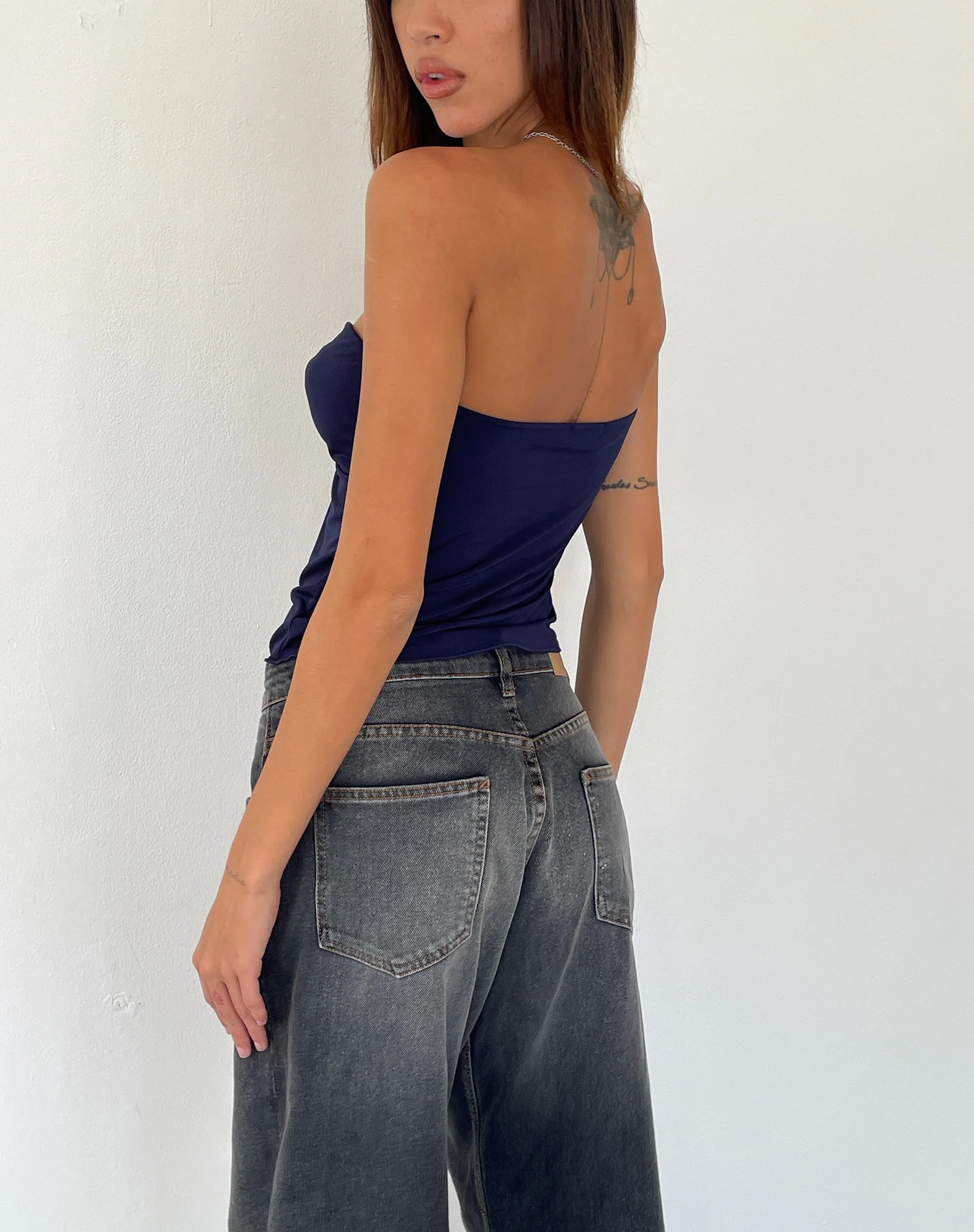 Brea Bandeau Schmetterling Top in Slinky Navy - Image 4