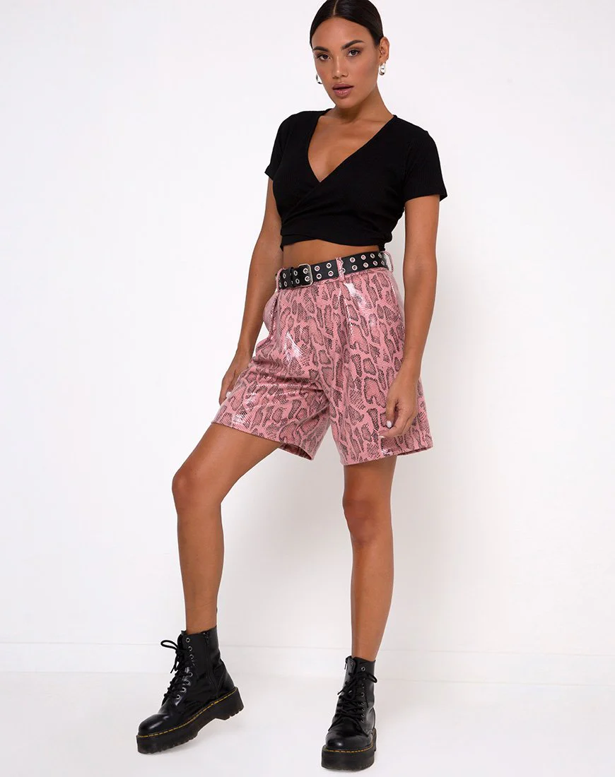 Bria Crop Top aus schwarzer Rippe - Image 3