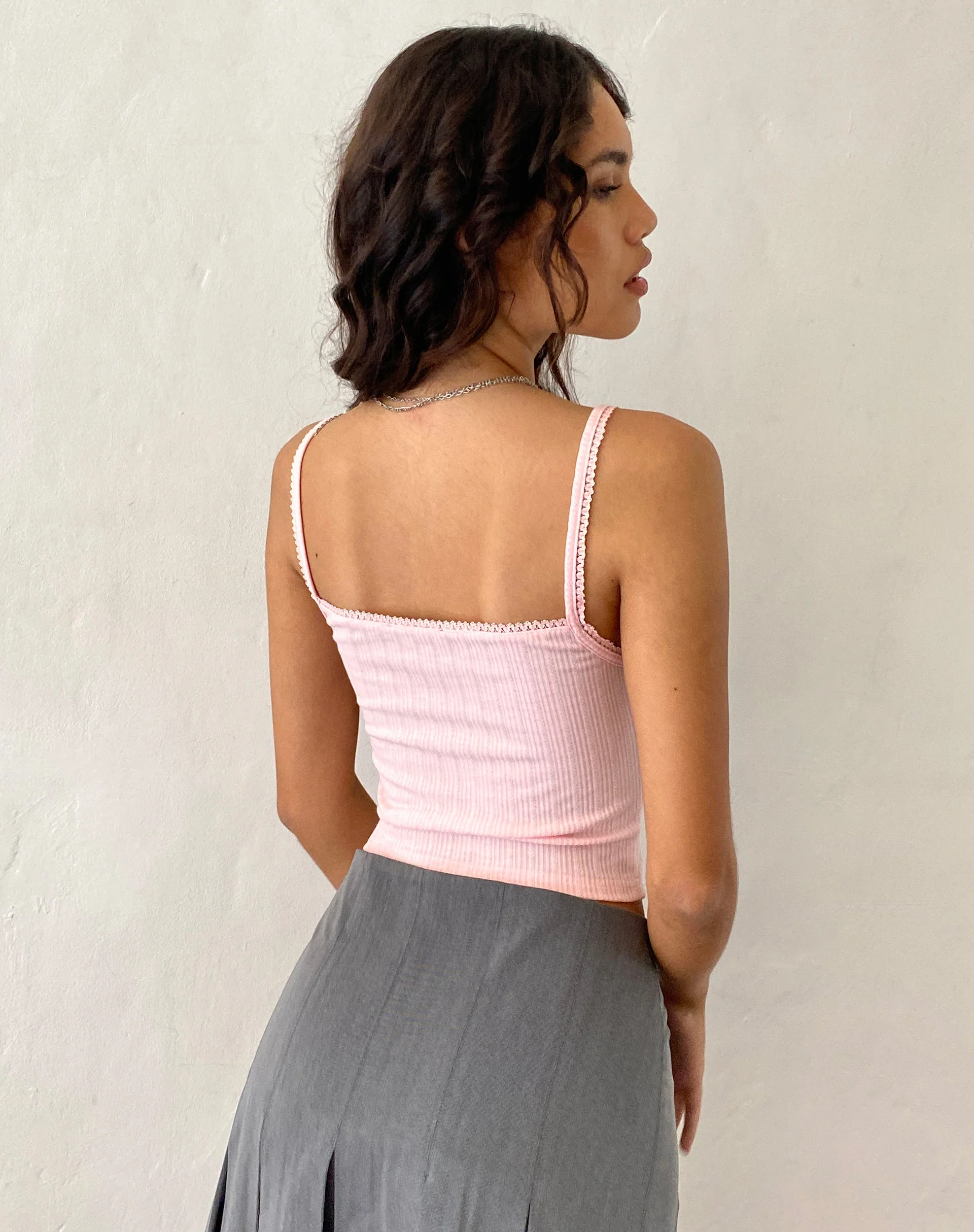 Brynn Cami-Top in Rosa - Image 4