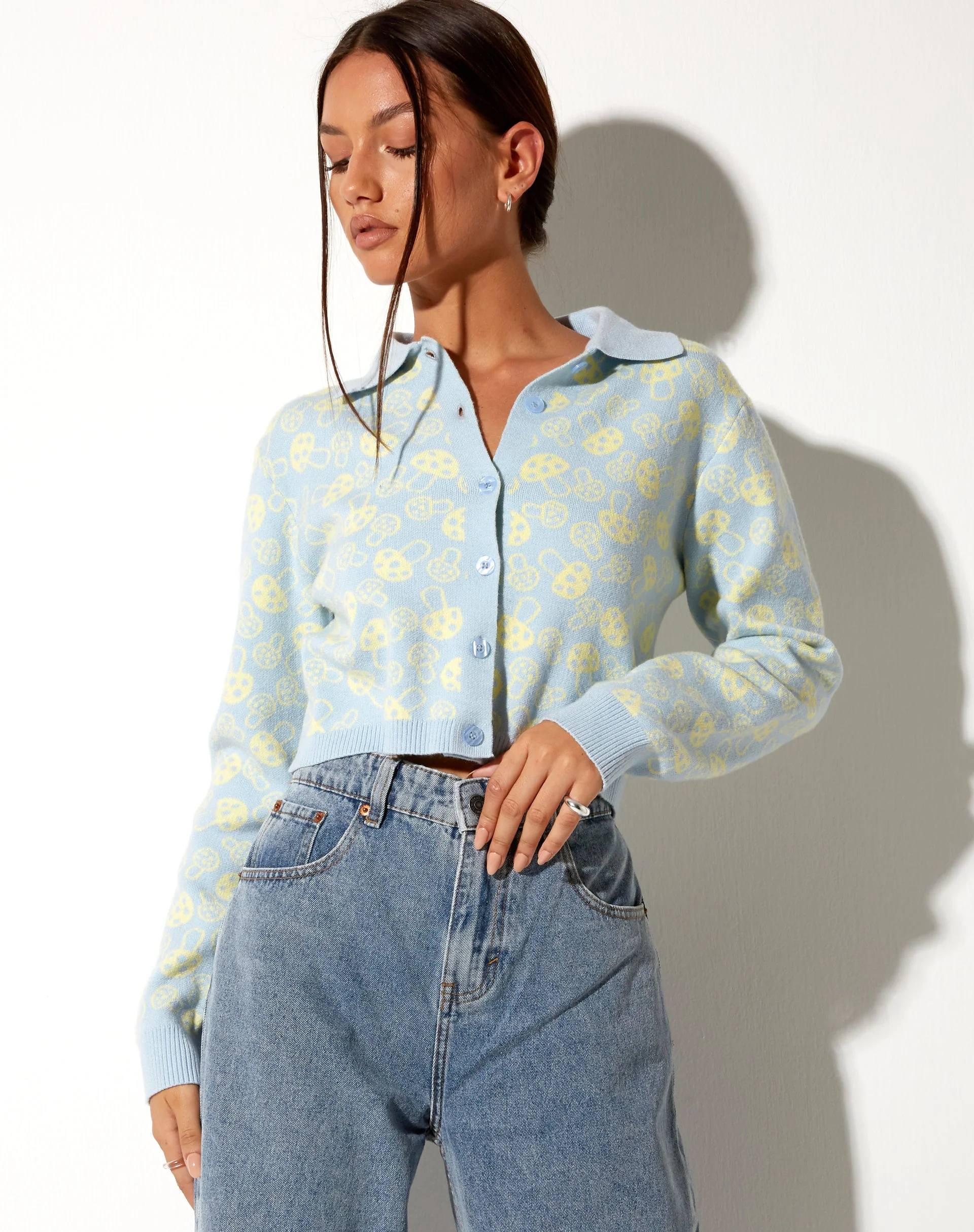 Bufo Strickjacke in Baby Shroom Blau und Gelb - Image 4