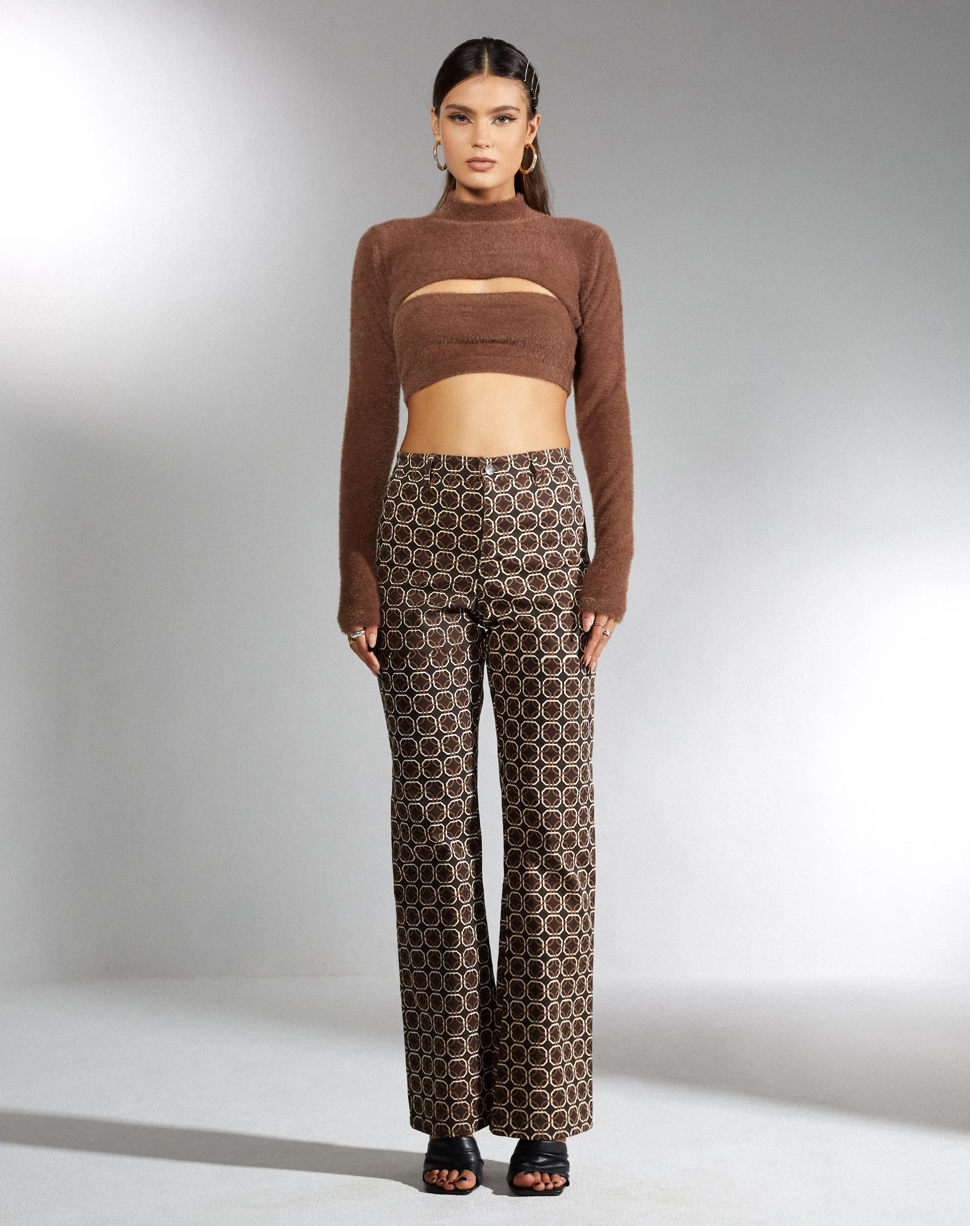 Bukian Cropped Pullover aus braunem Strick
