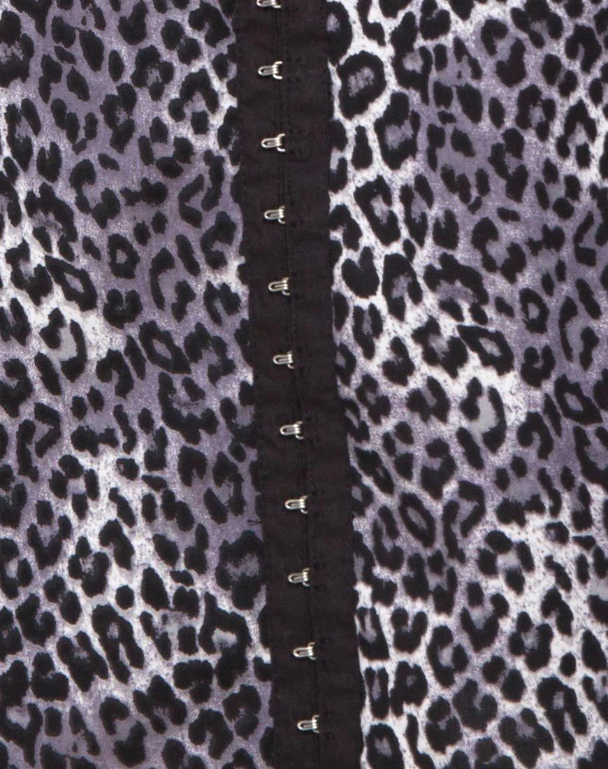Camisa Kleid in Grau Rar Leopard - Image 5