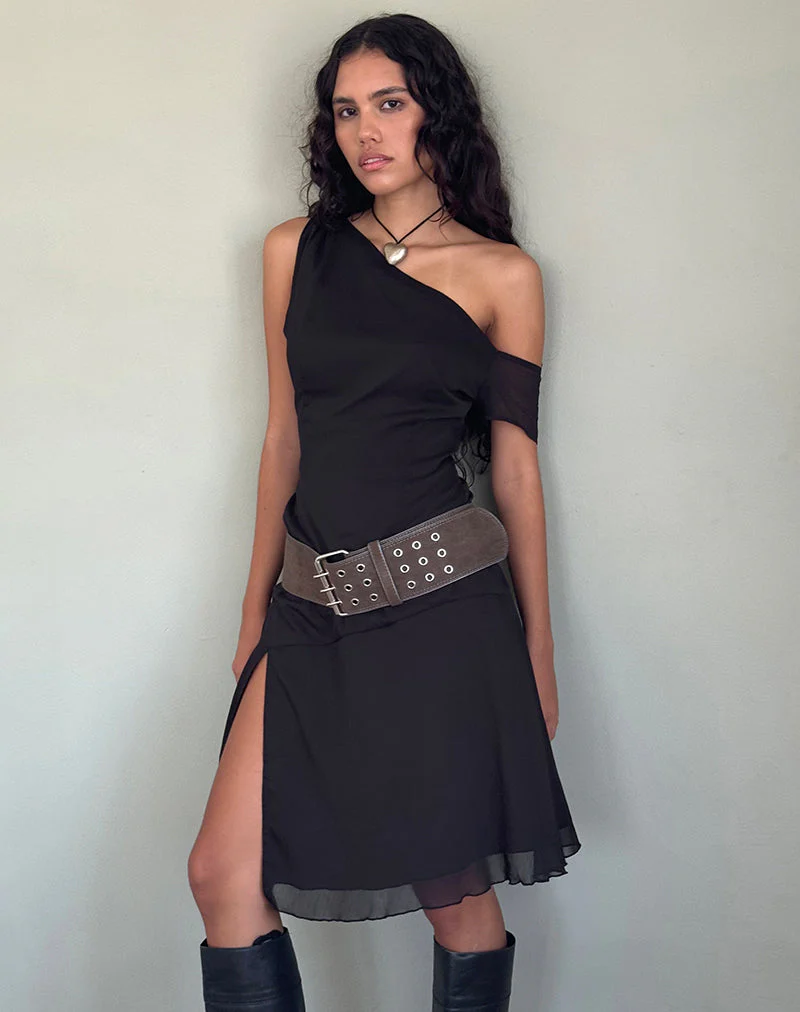 Carissa Ein-Schulter-Chiffon-Midikleid in Schwarz