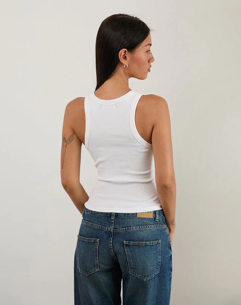 Cariter Racer Vest Top in geripptem Weiß - Image 3