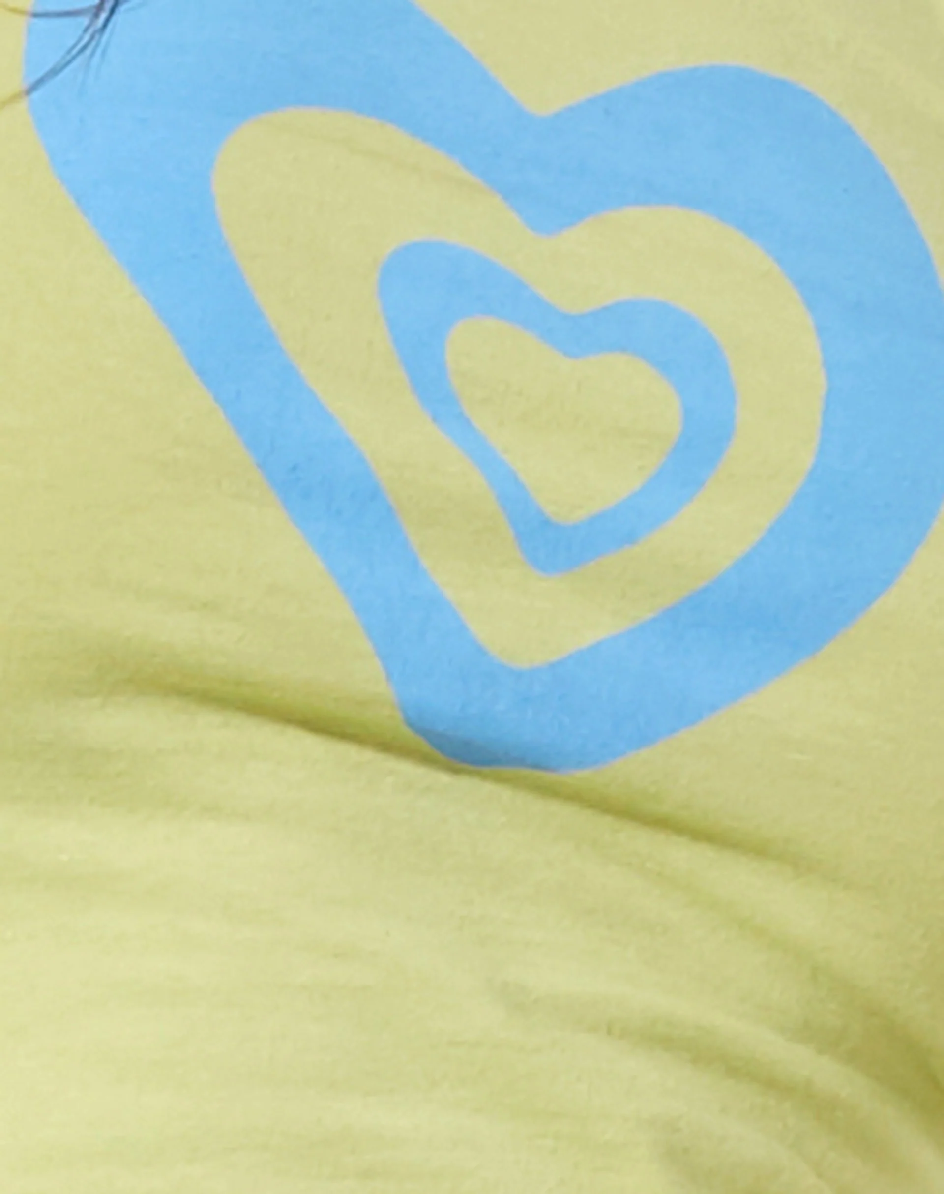 Carter Vest Top in Grün Banane Retro Herz - Image 5