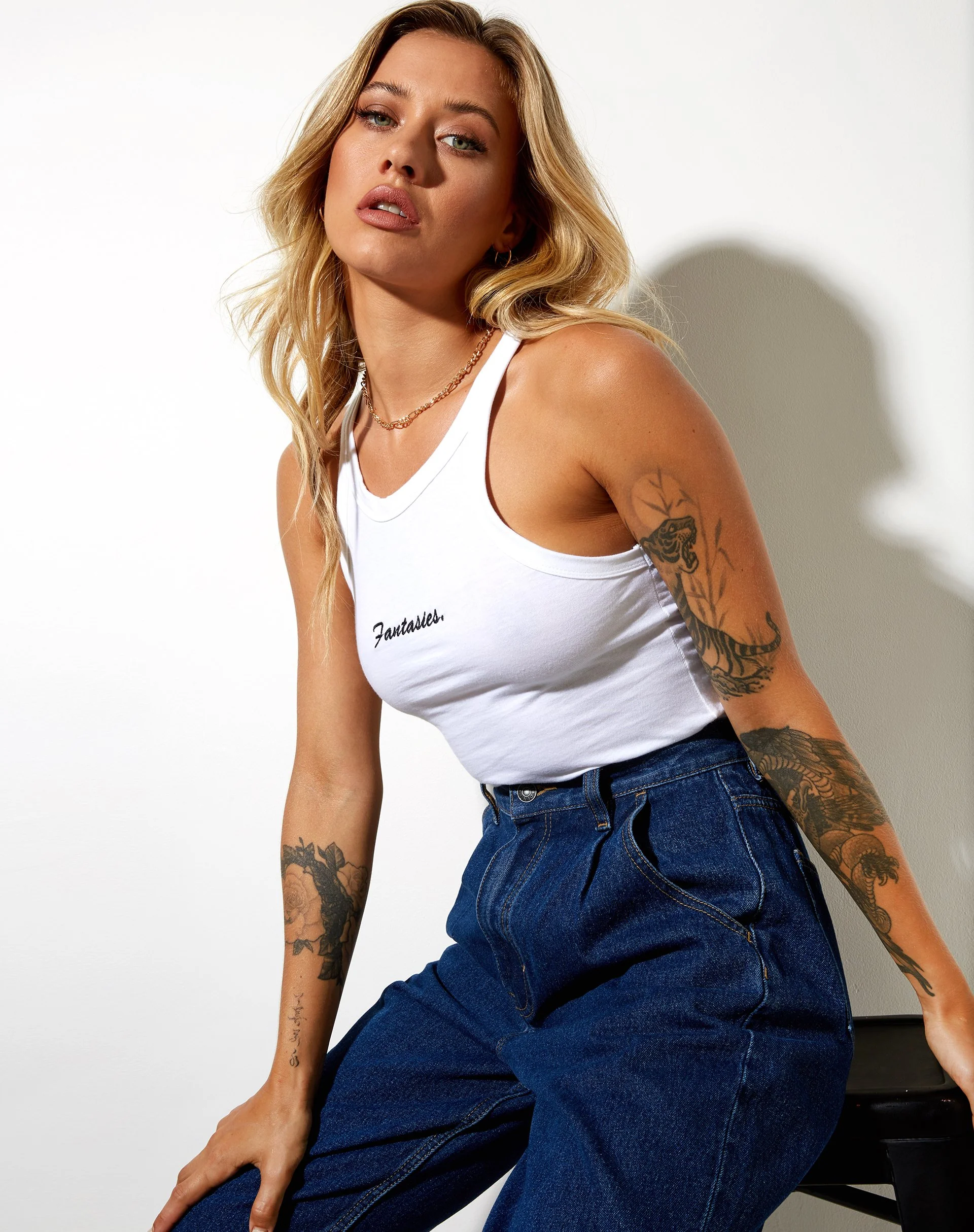 Carter Vest Top aus Lycra Weiß Fantasies Embro - Image 3