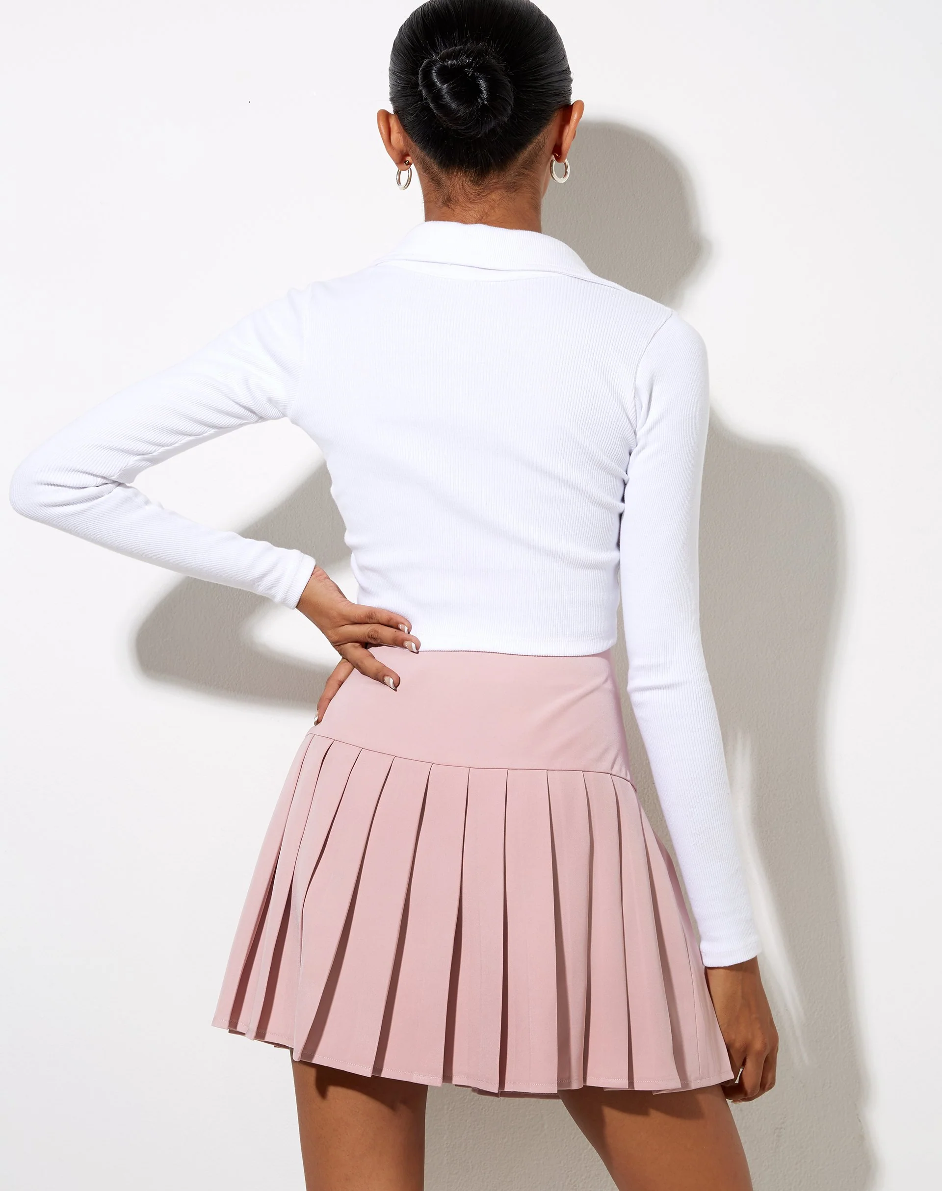 Cason Mini-Faltenrock in zartem Rosa - Image 5