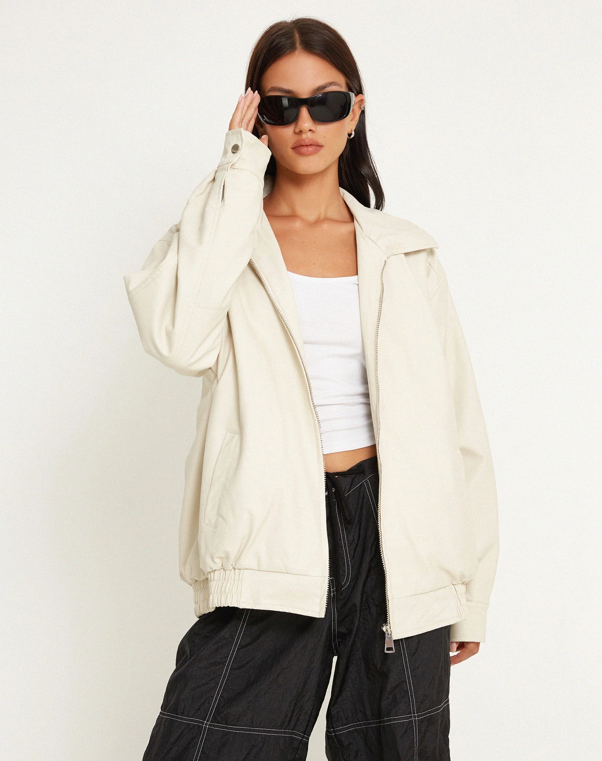 Cavita Jacke in PU Creme - Image 3