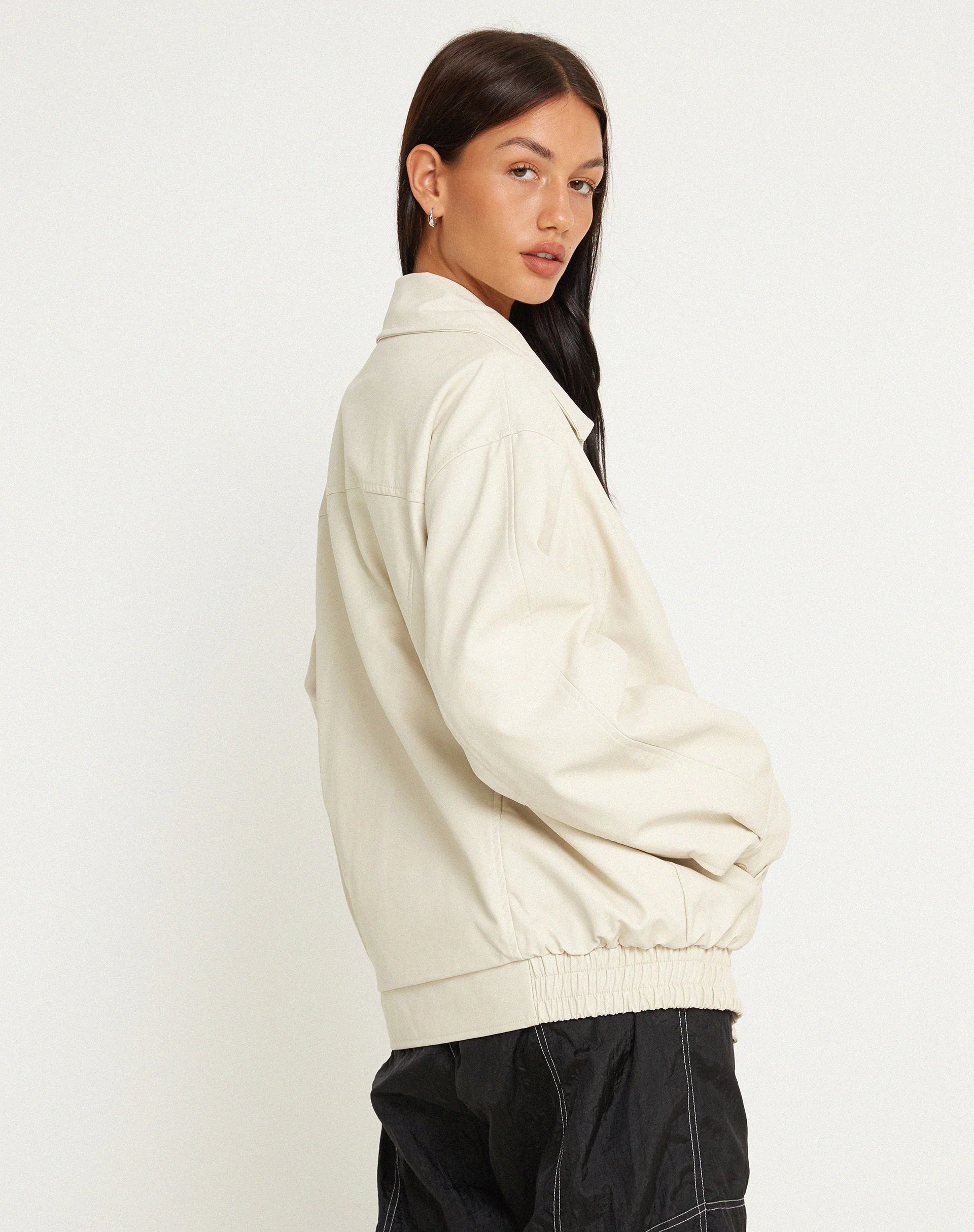 Cavita Jacke in PU Creme - Image 4