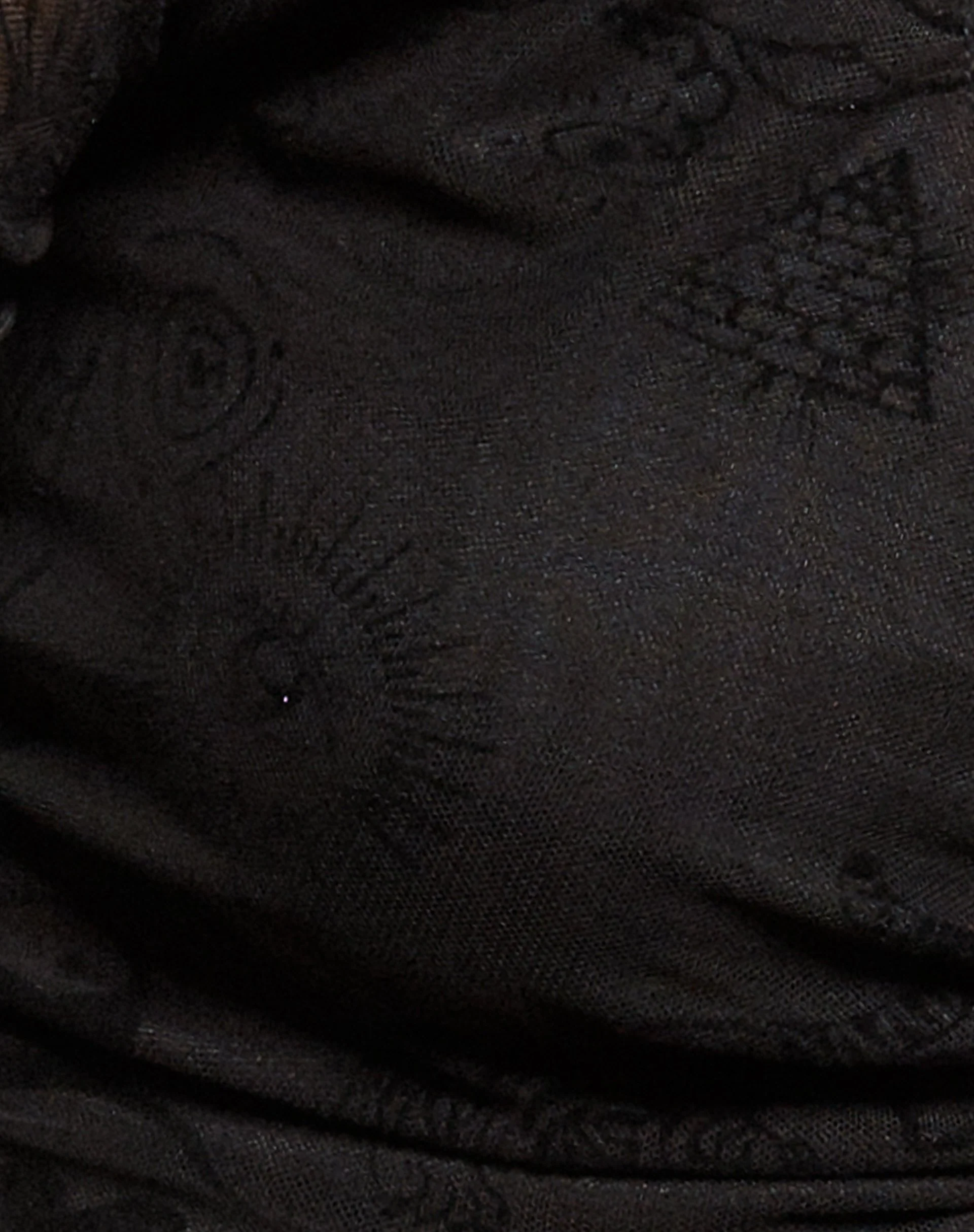 Chilo Langarm Top in Schwarz Hand und Herz Flock - Image 7