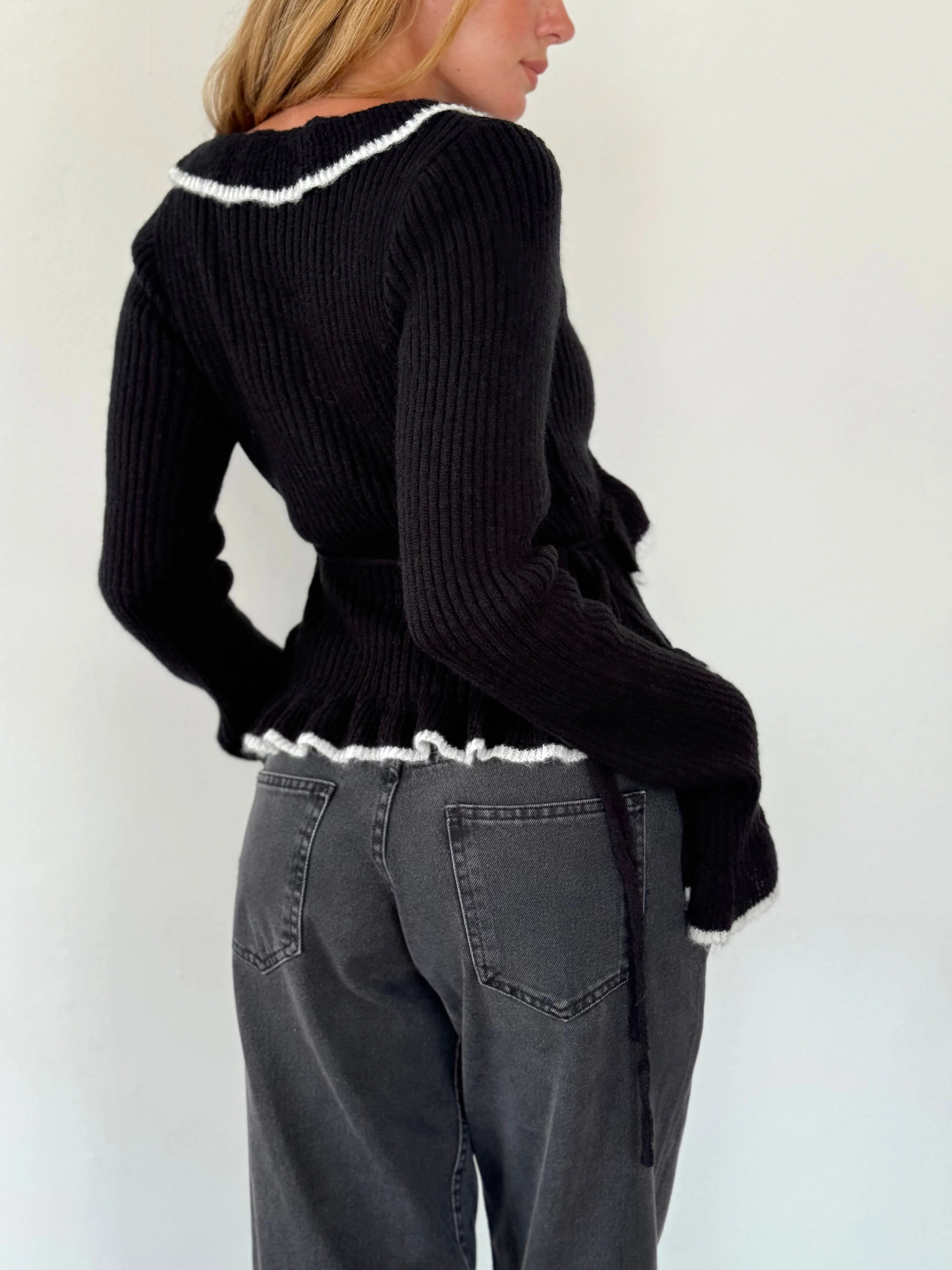 Christella Top in Schwarz - Image 5
