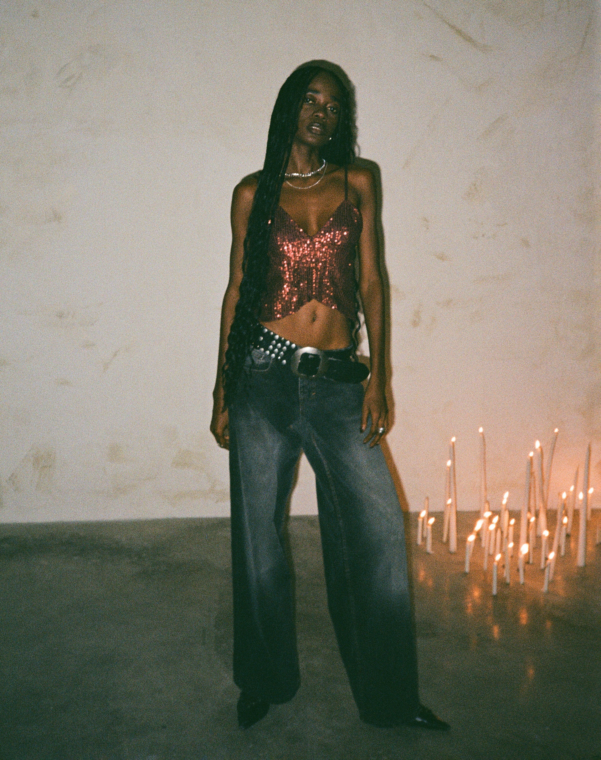 Cojira Schmetterlings-Top in Pailletten-Burgund - Image 7