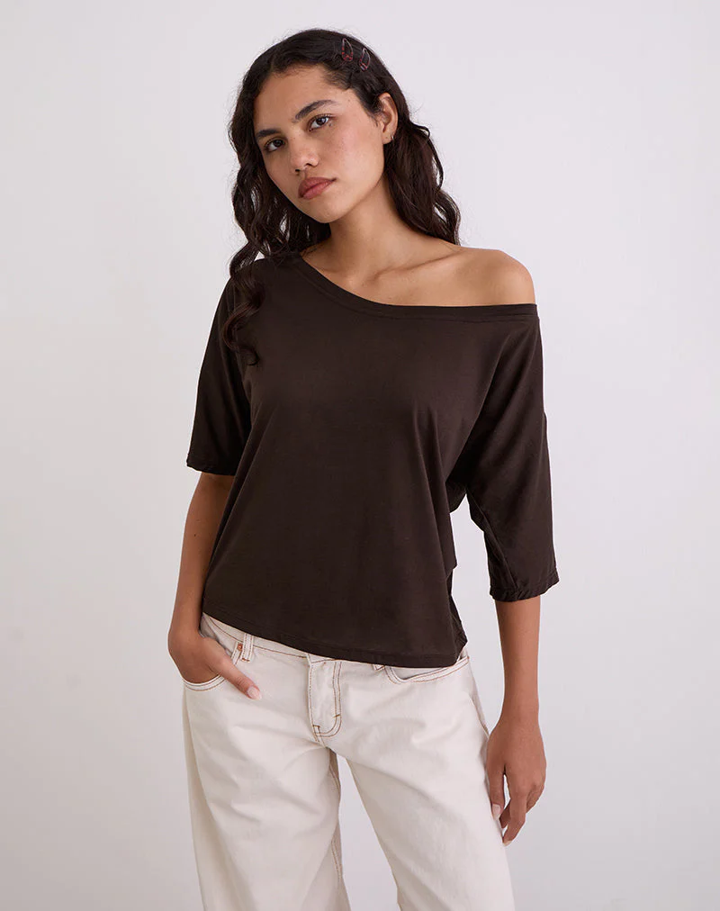 Daman Schulternahes Basic-Top in Schokoladenbraun - Image 5