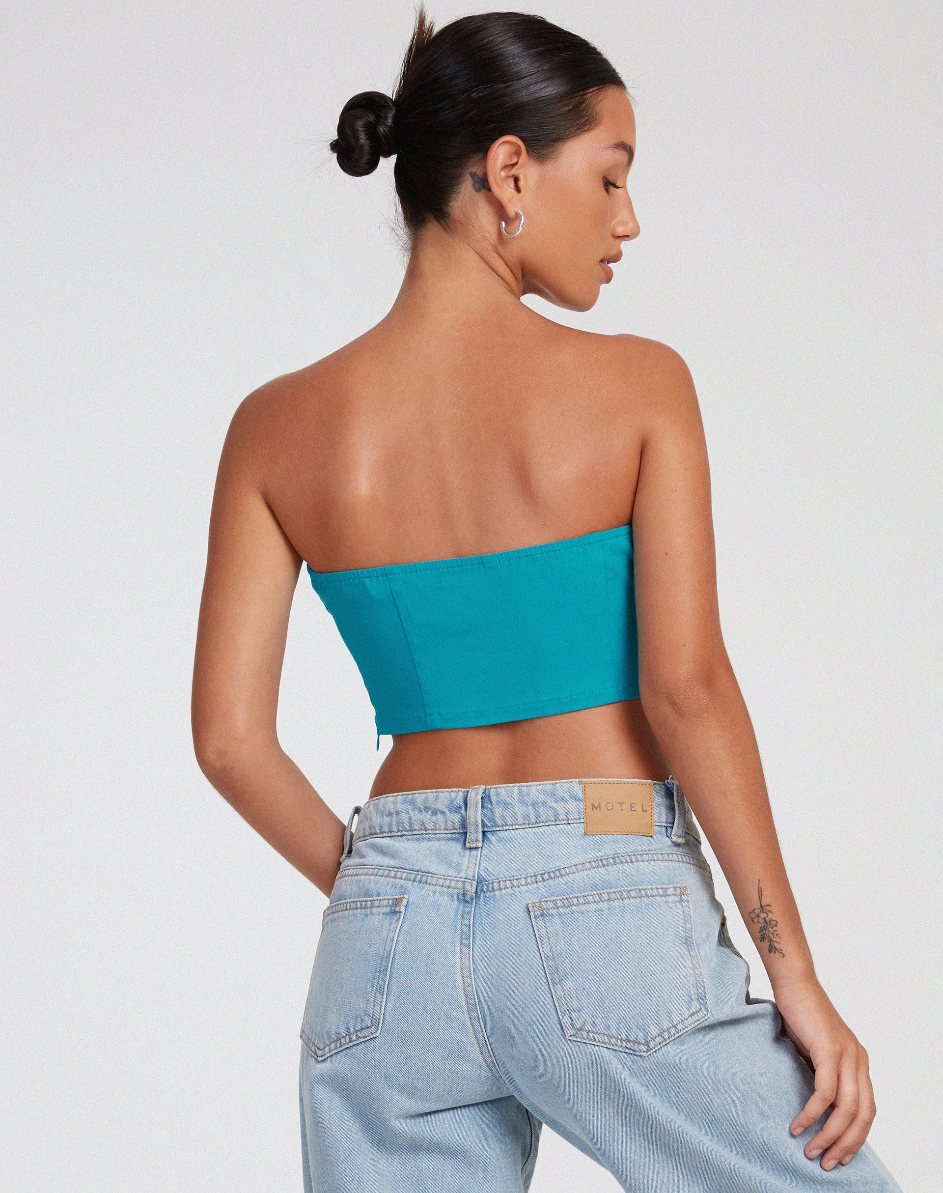 Danela Bandeau-Top in Tailoring Azurblau - Image 2