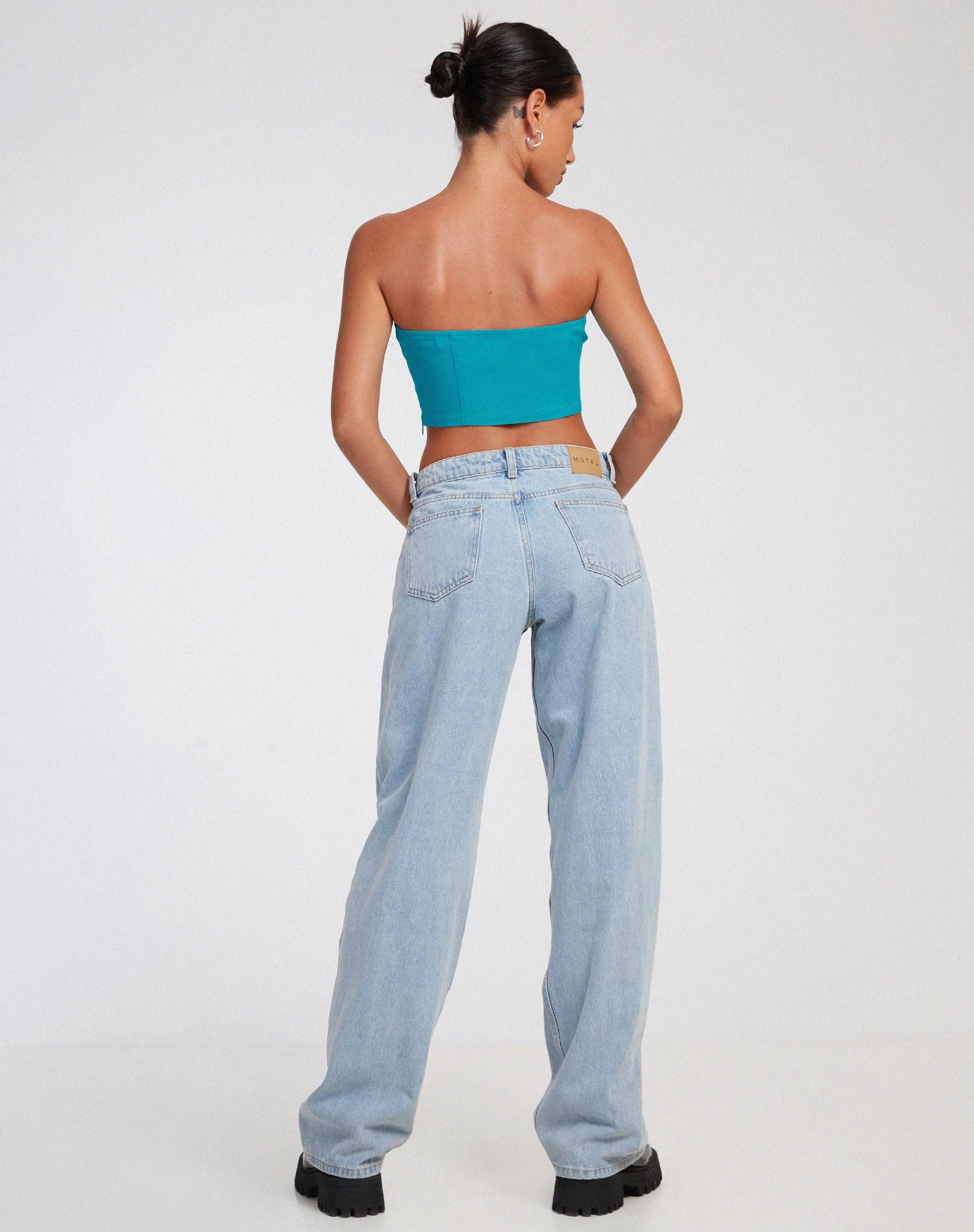 Danela Bandeau-Top in Tailoring Azurblau - Image 4