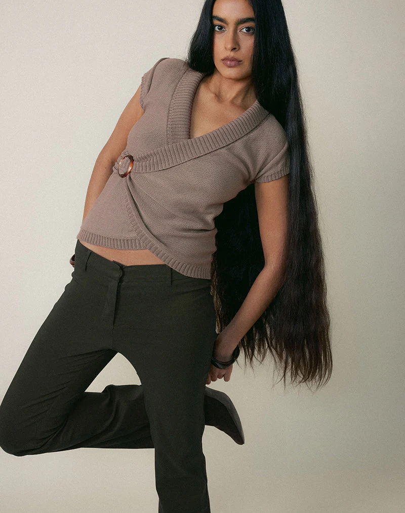 Darias Low Rise Flare Hose in Dunkelkhaki - Image 2