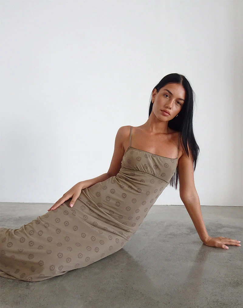 Darsih Maxikleid in Daisy Flock Hellbraun - Image 2