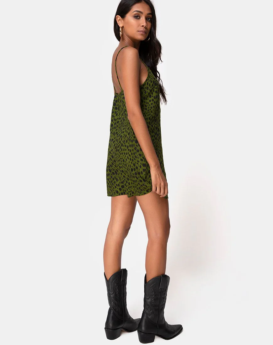 Datista Slip-Kleid in Cheetah Khaki - Image 4