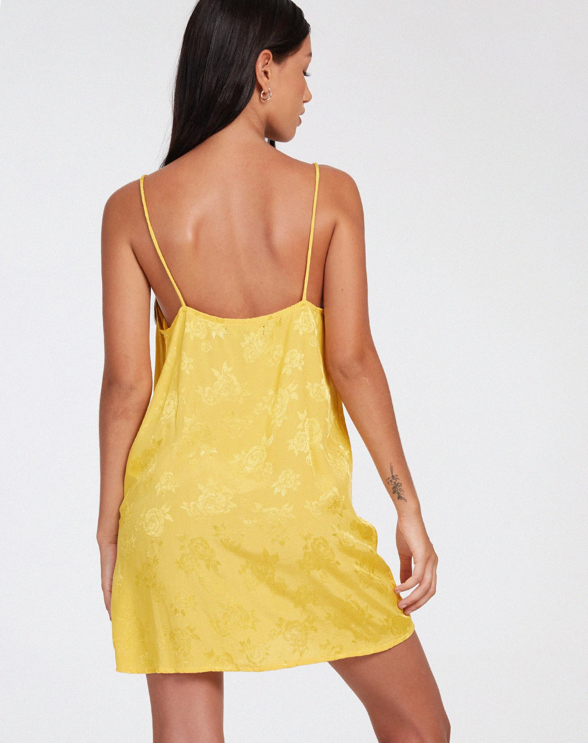 Datista Minikleid aus Satin Rose Sunshine Gelb - Image 2