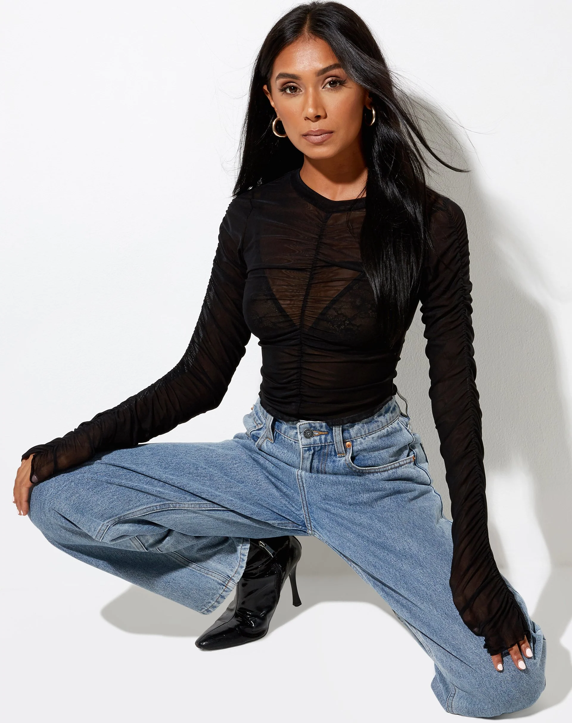 Deloya Top aus Mesh Schwarz