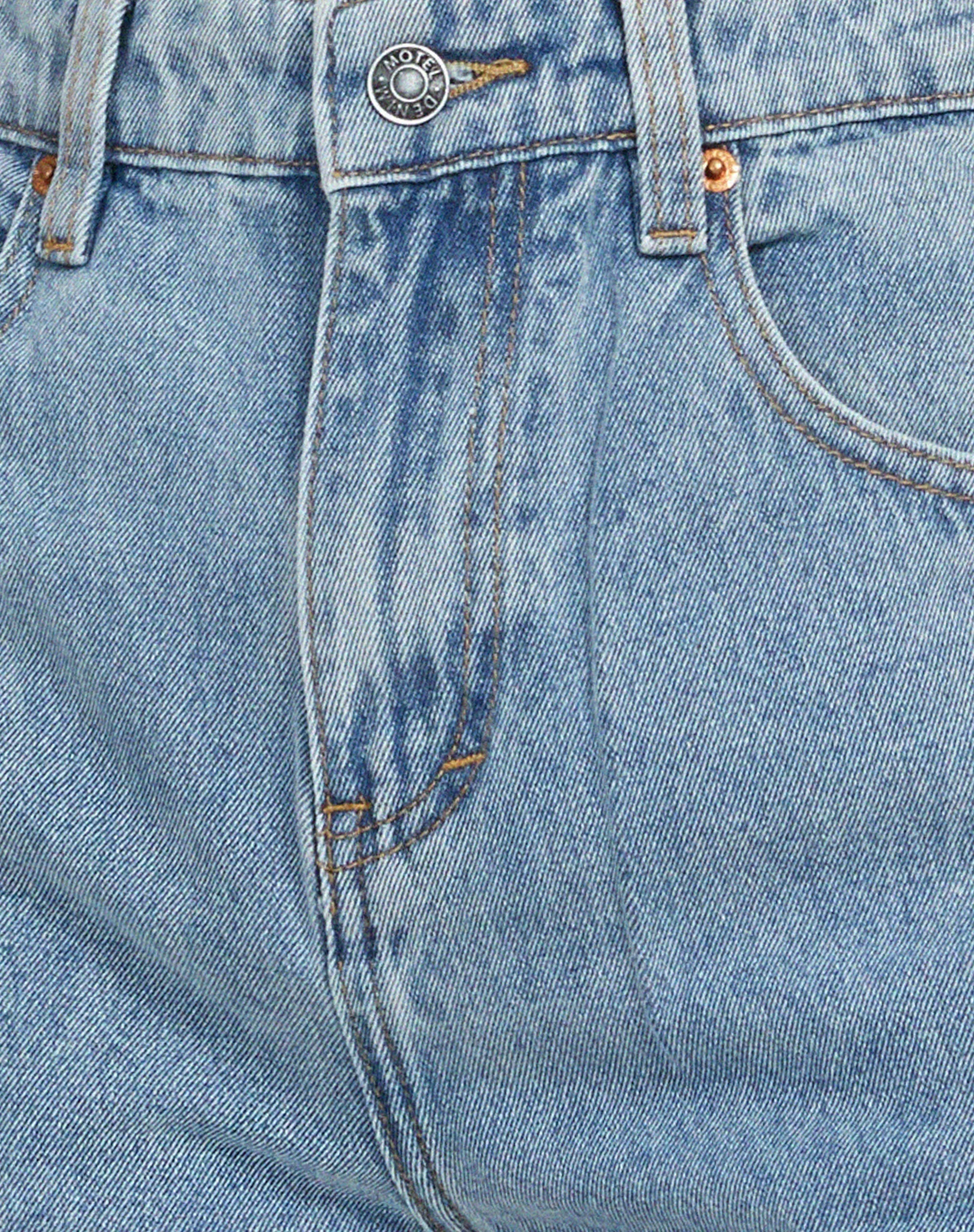 Denim-Shorts in heller Waschung - Image 5