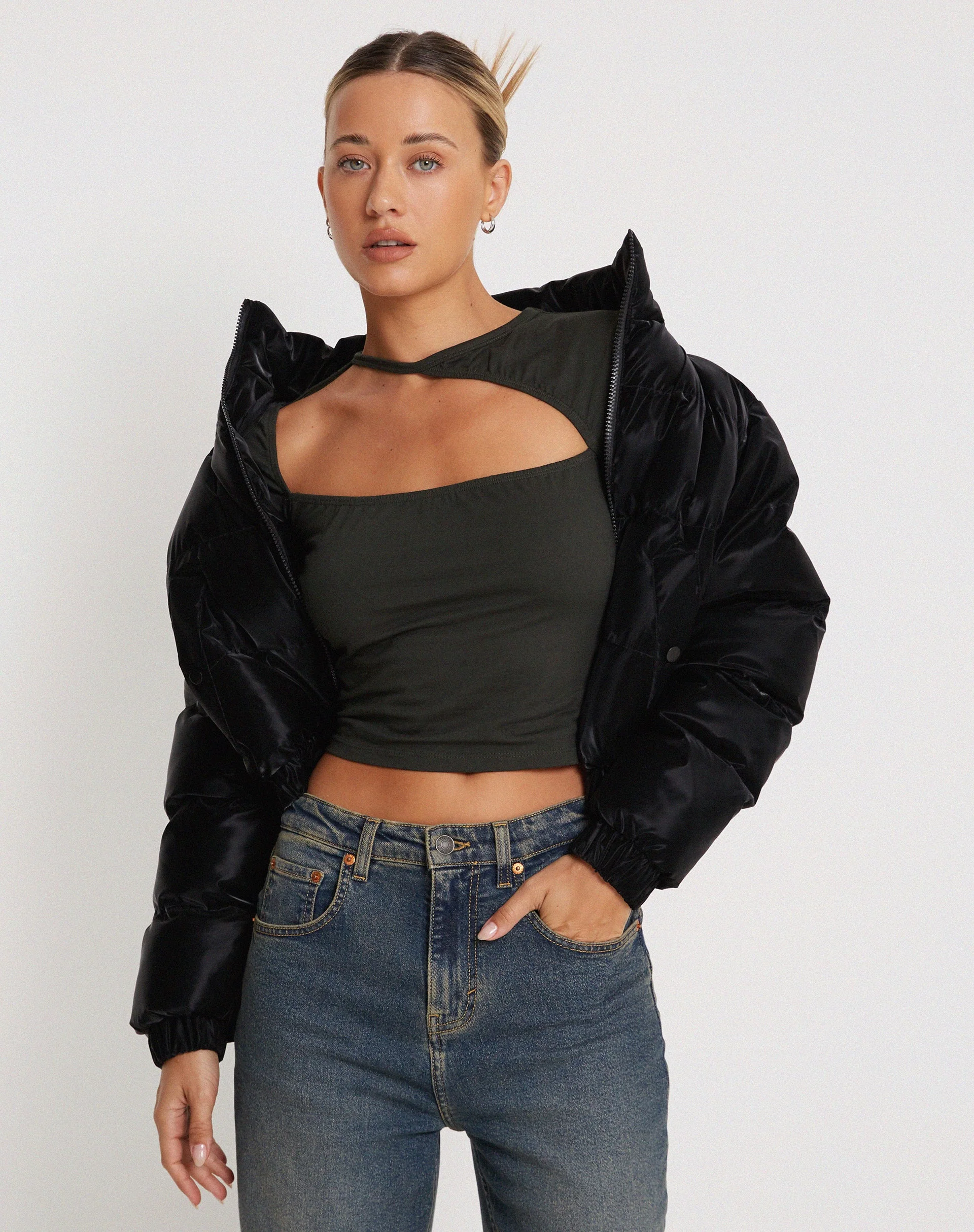 Desiree Crop Top in Schwarzwald - Image 4